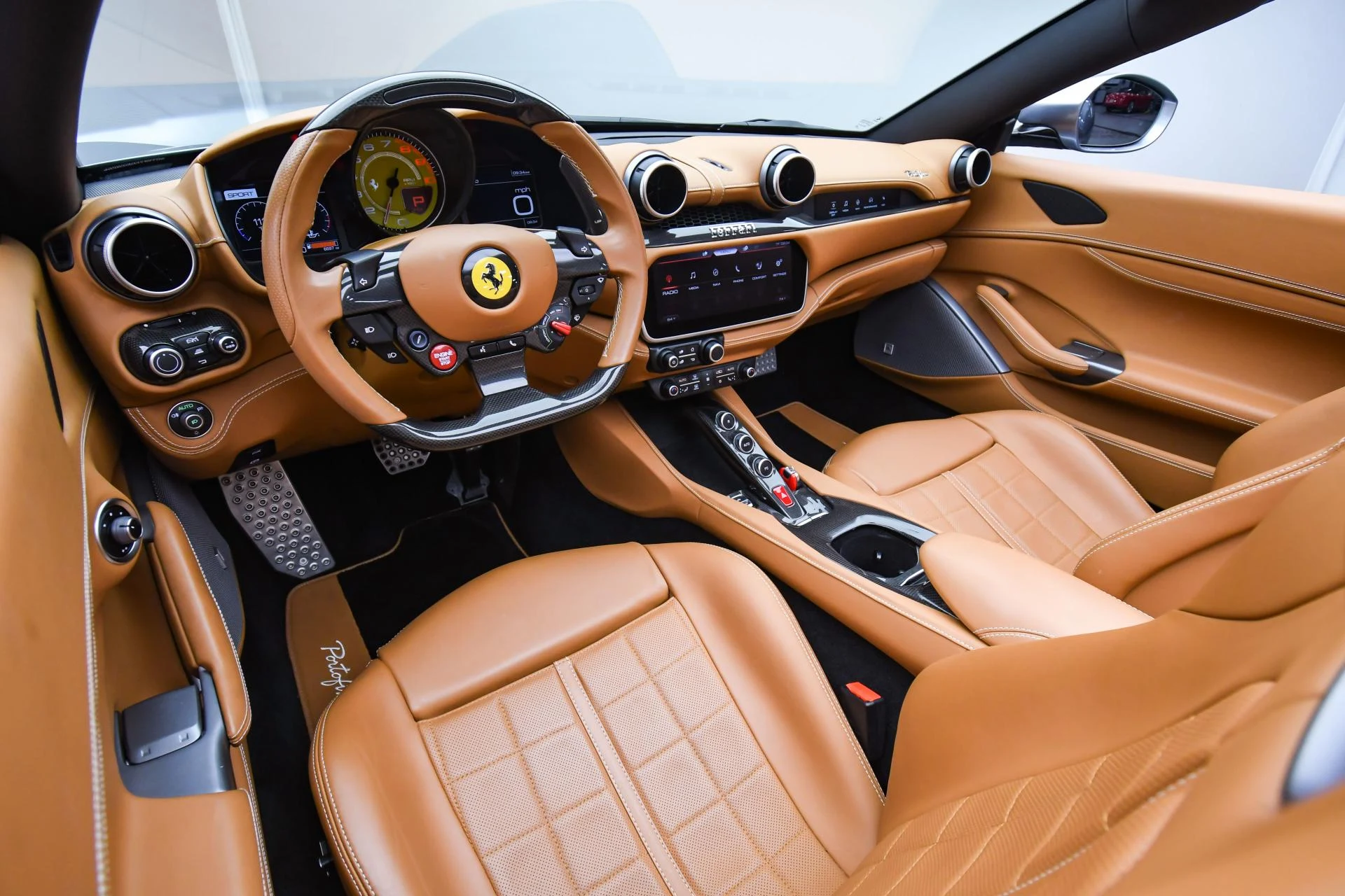 mph011_2565006798_Used_2021_Ferrari_Portofino_1754553823_4428f36b4b