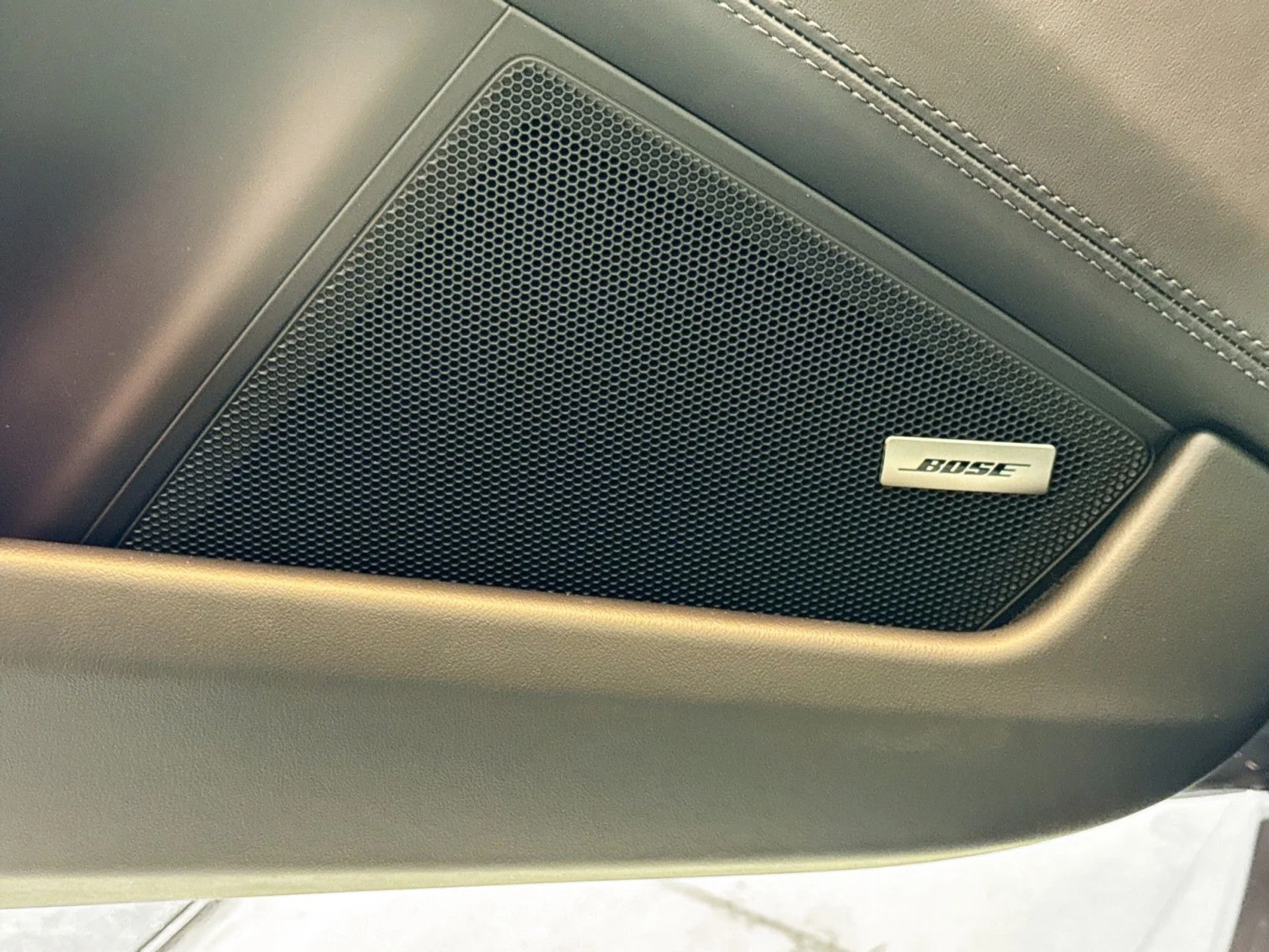 mph011_2565726620_a0ba5ac153bffbee78d6469f24c26867_455338776f