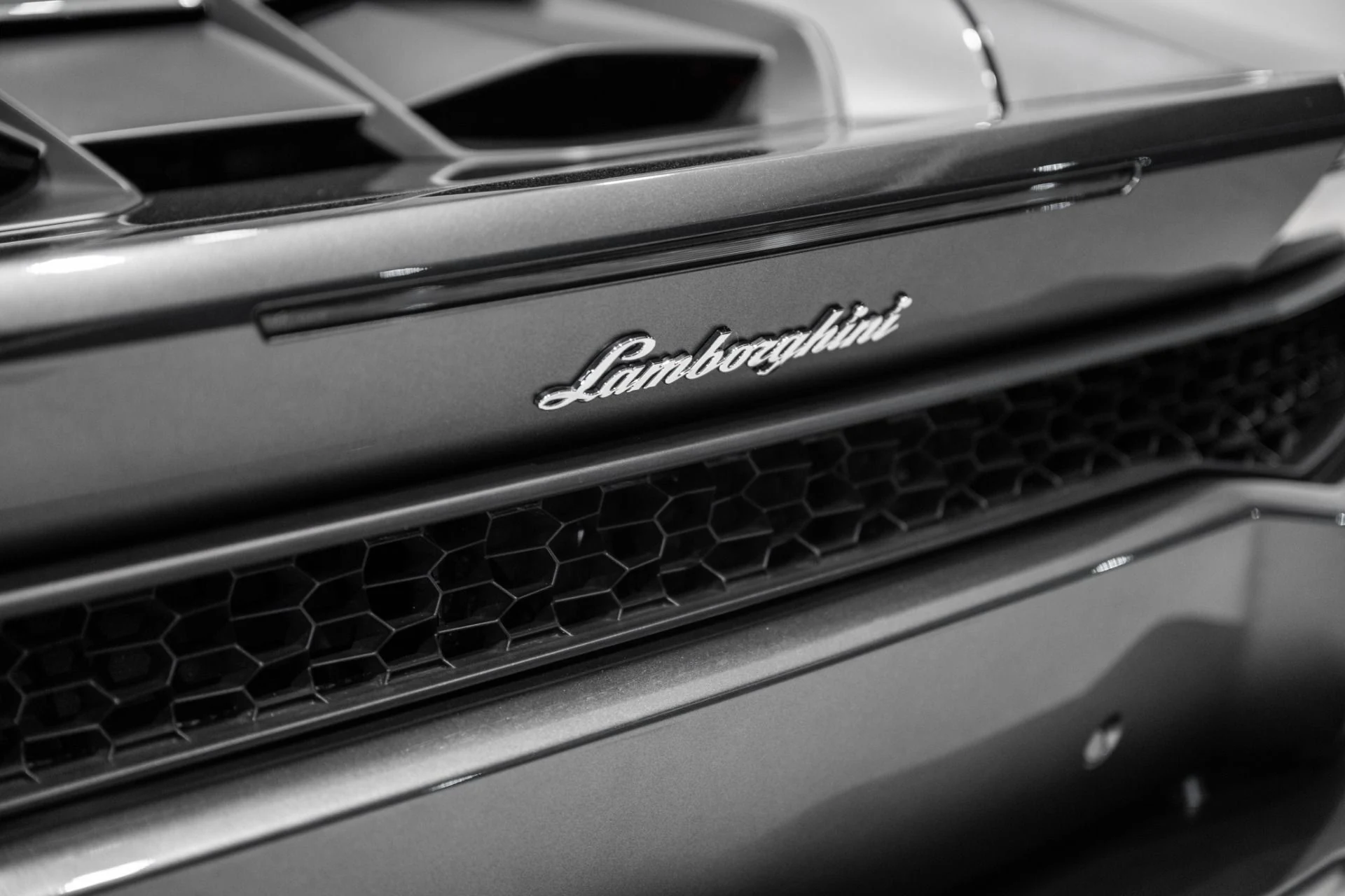 mph011_256639796_Used_2016_Lamborghini_Huracan_LP_610_4_Spyder_1773071752_9bdc938780