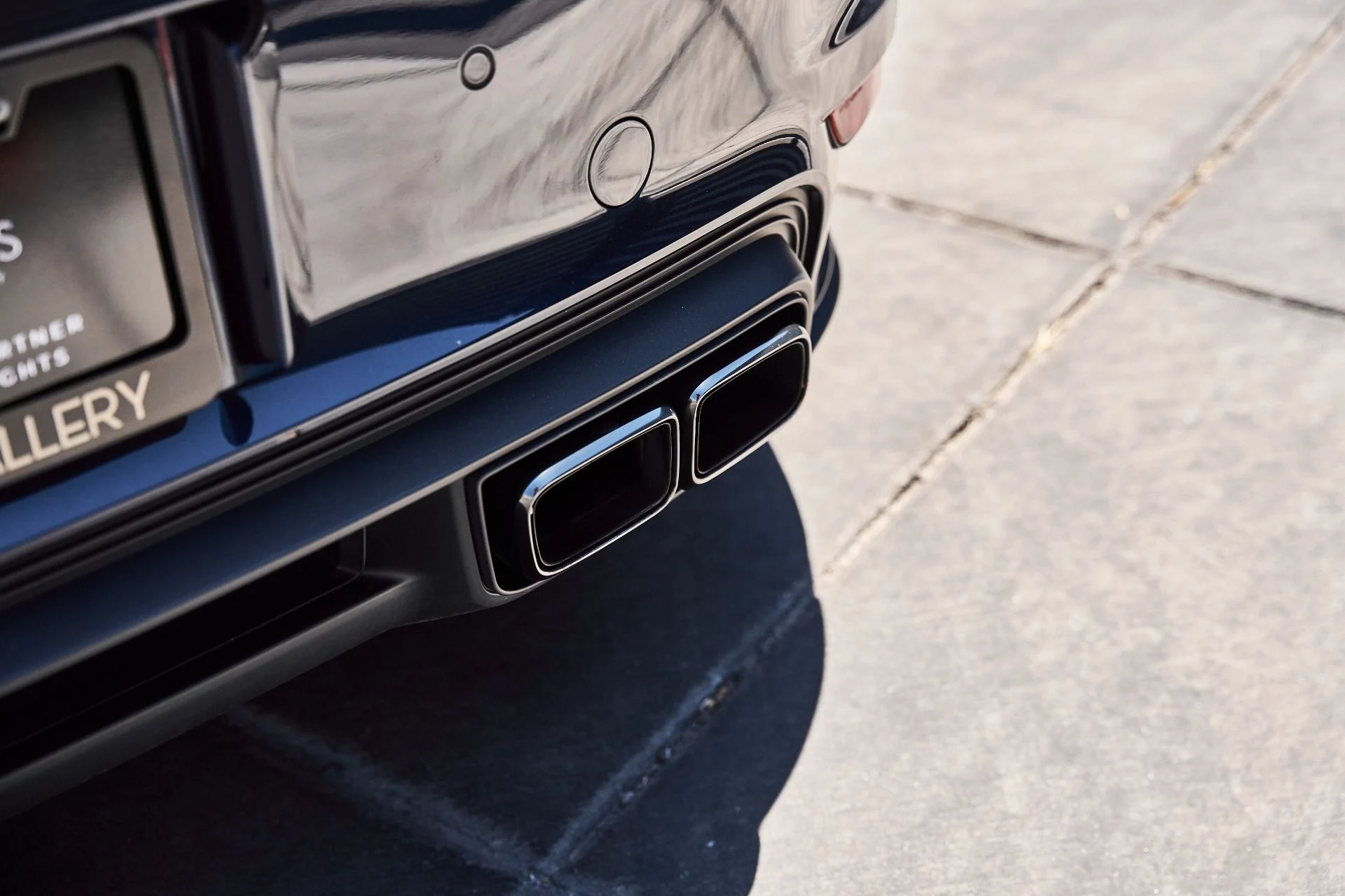 mph011_2566790169_Used_2021_Porsche_911_Turbo_S_1780084544_e4b0b2c255
