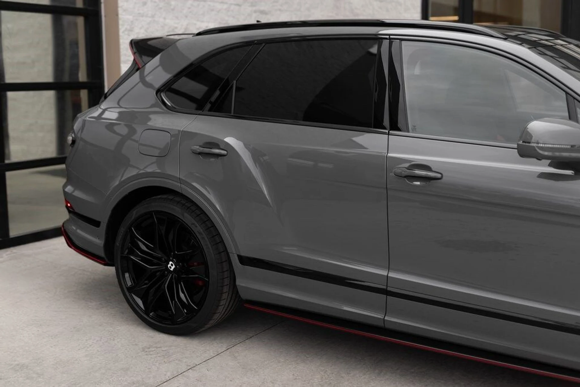 mph011_2566947318_50ebbffb96c4b9f4b78e58bbc76dd4ebx_d3bbe18bf7