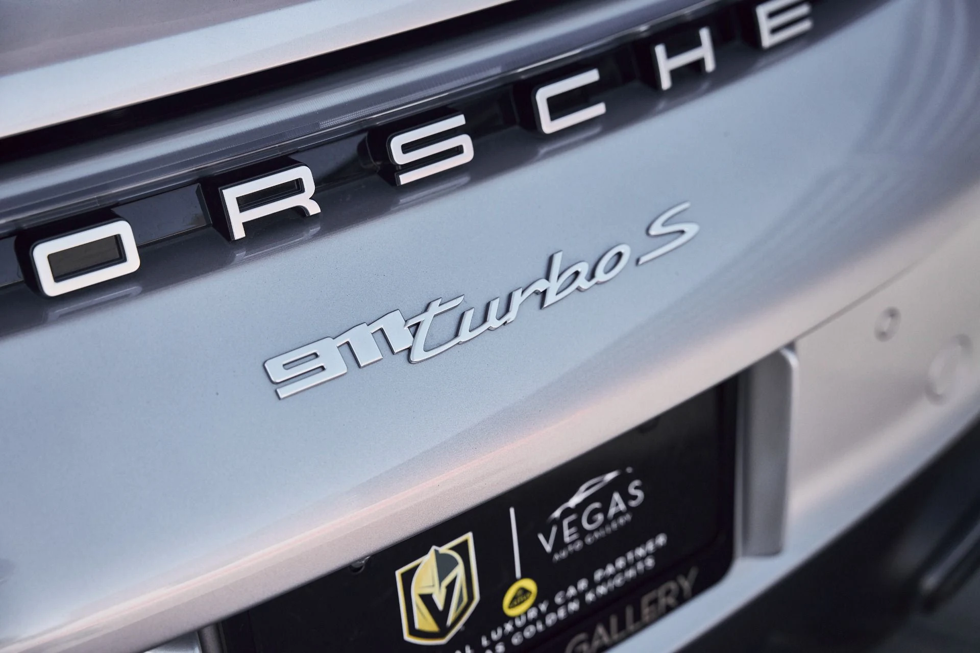 mph011_2576000903_Used_2024_Porsche_911_Turbo_S_1768438234_0980e80fa1