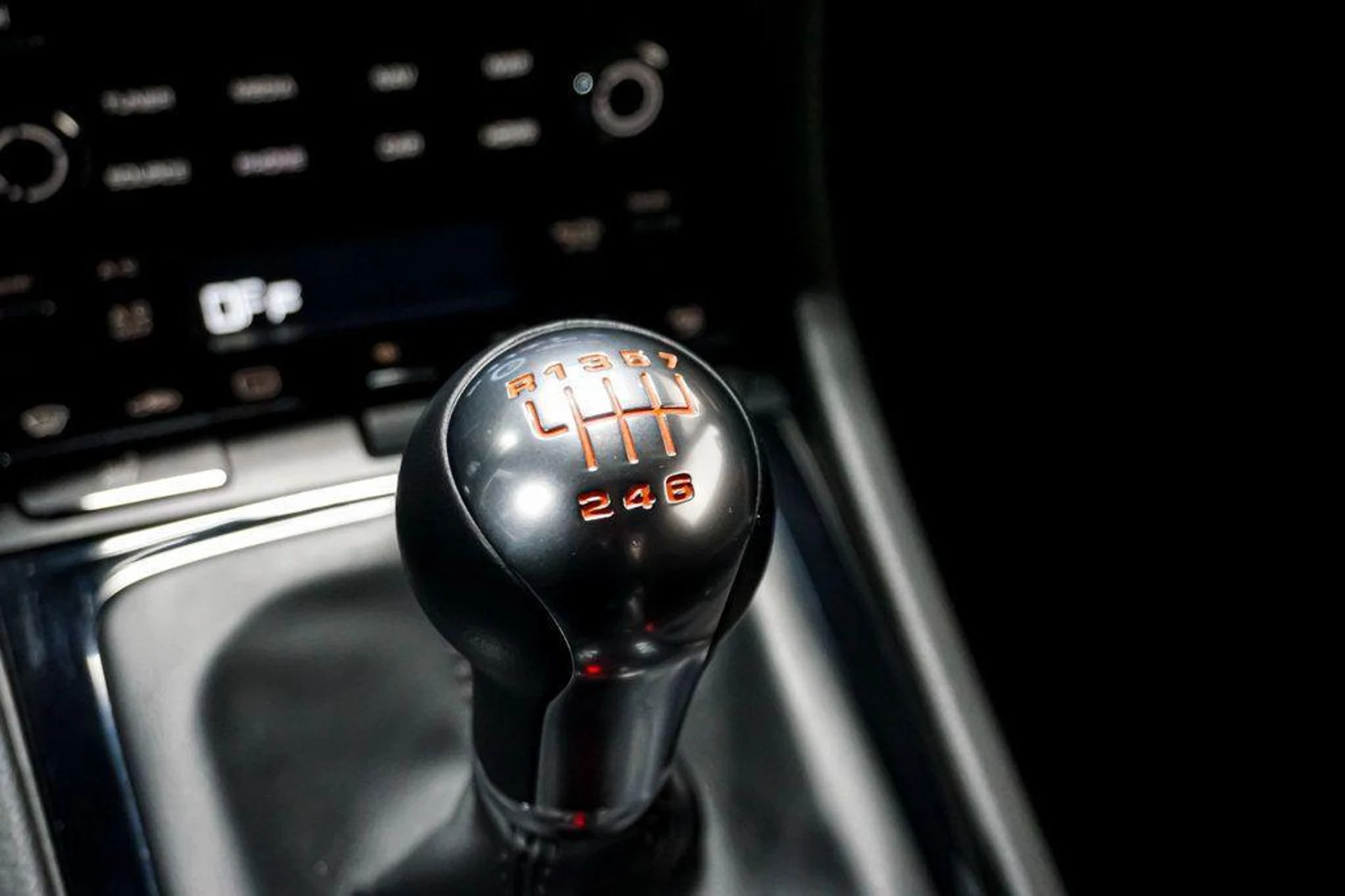 mph011_2579766273_Zf_Qt_Su_C_Oa_I0kget_Mj_Ay_WLH_Kh_V_c_b06156587d