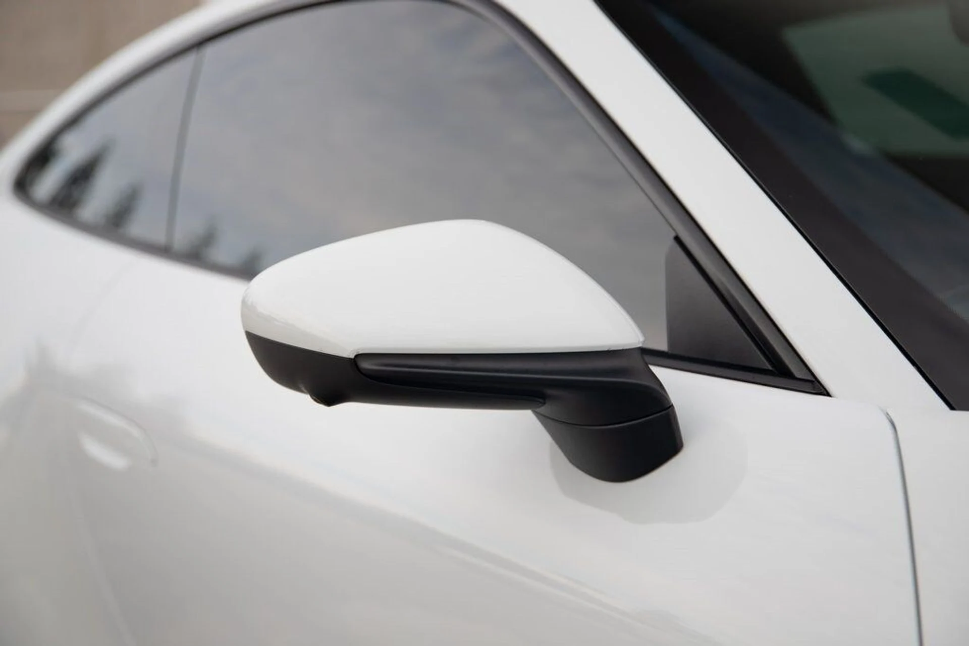 mph011_2581971542_cb4afae24561d66ba5748de355418487x_22f84574cd