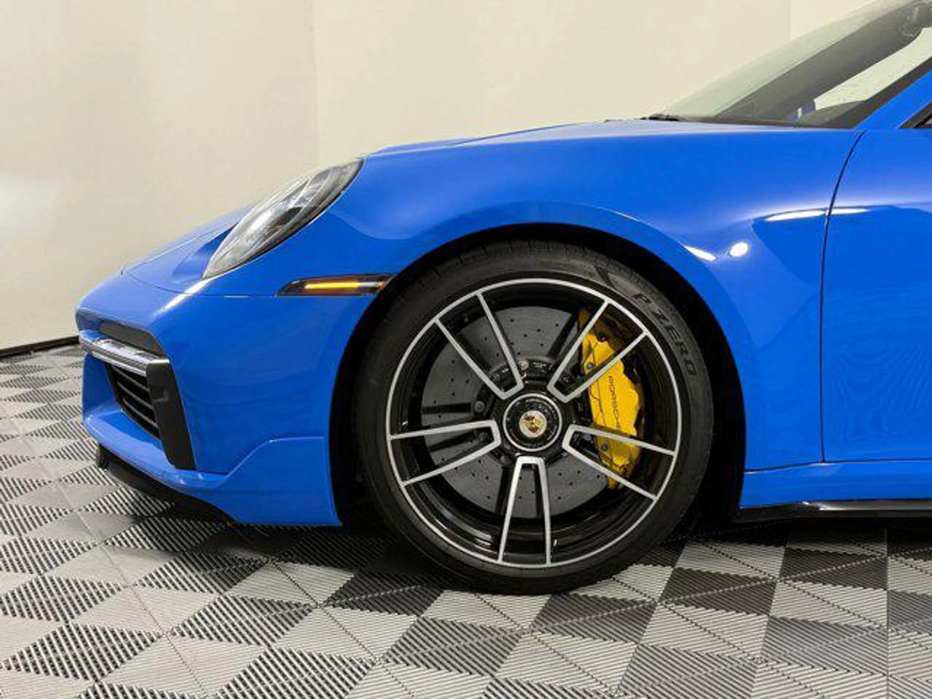 mph011_2583388173_Vv_J4d_I1m0k6iu_WX_6ov_Ew_Ts_Ui_Mp_A_6842a1cb1b