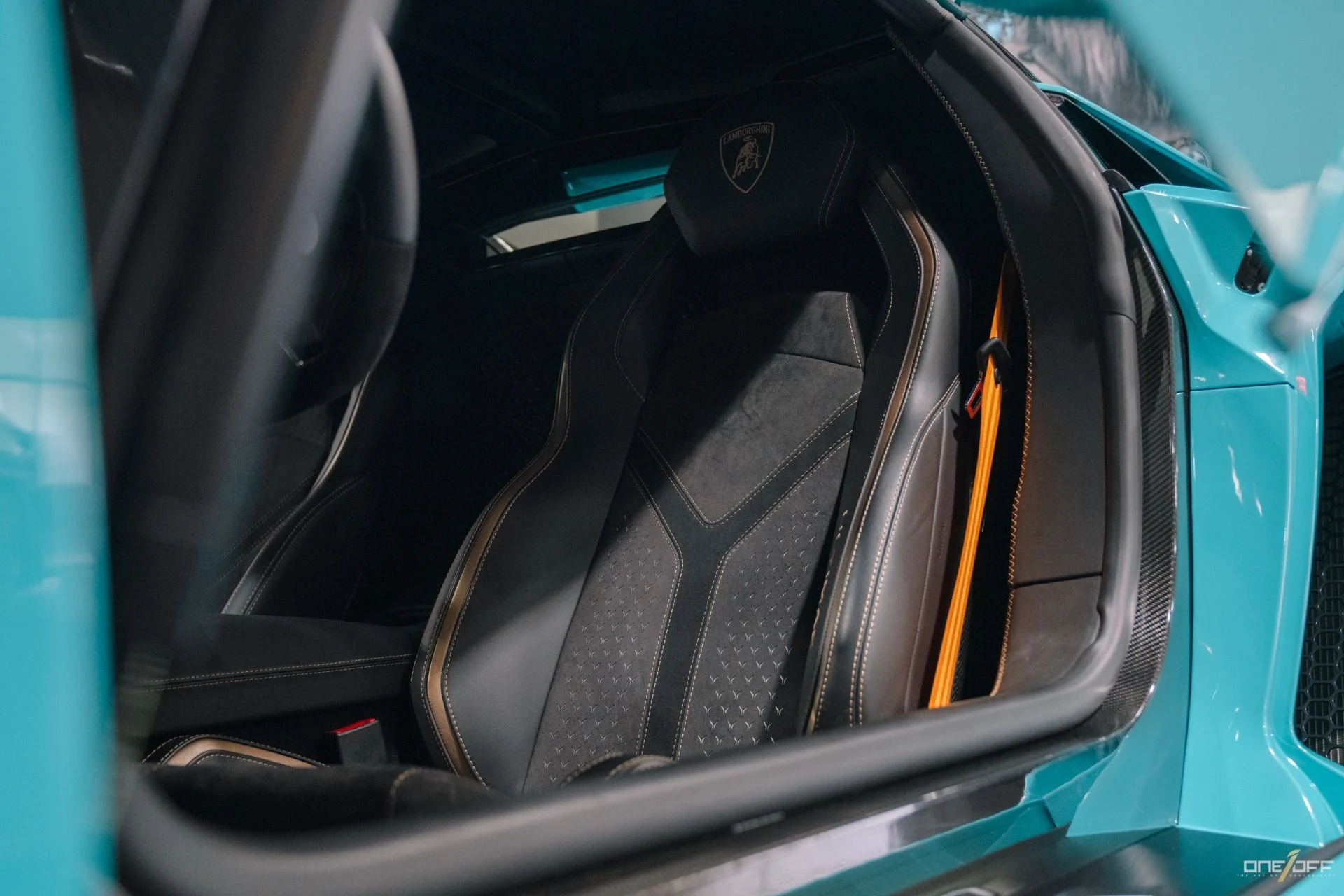 mph011_2584561741_Used_2022_Lamborghini_Aventador_LP_780_4_Ultimae_Roadster_in_Blu_Glauco_1756849147_27781552d5