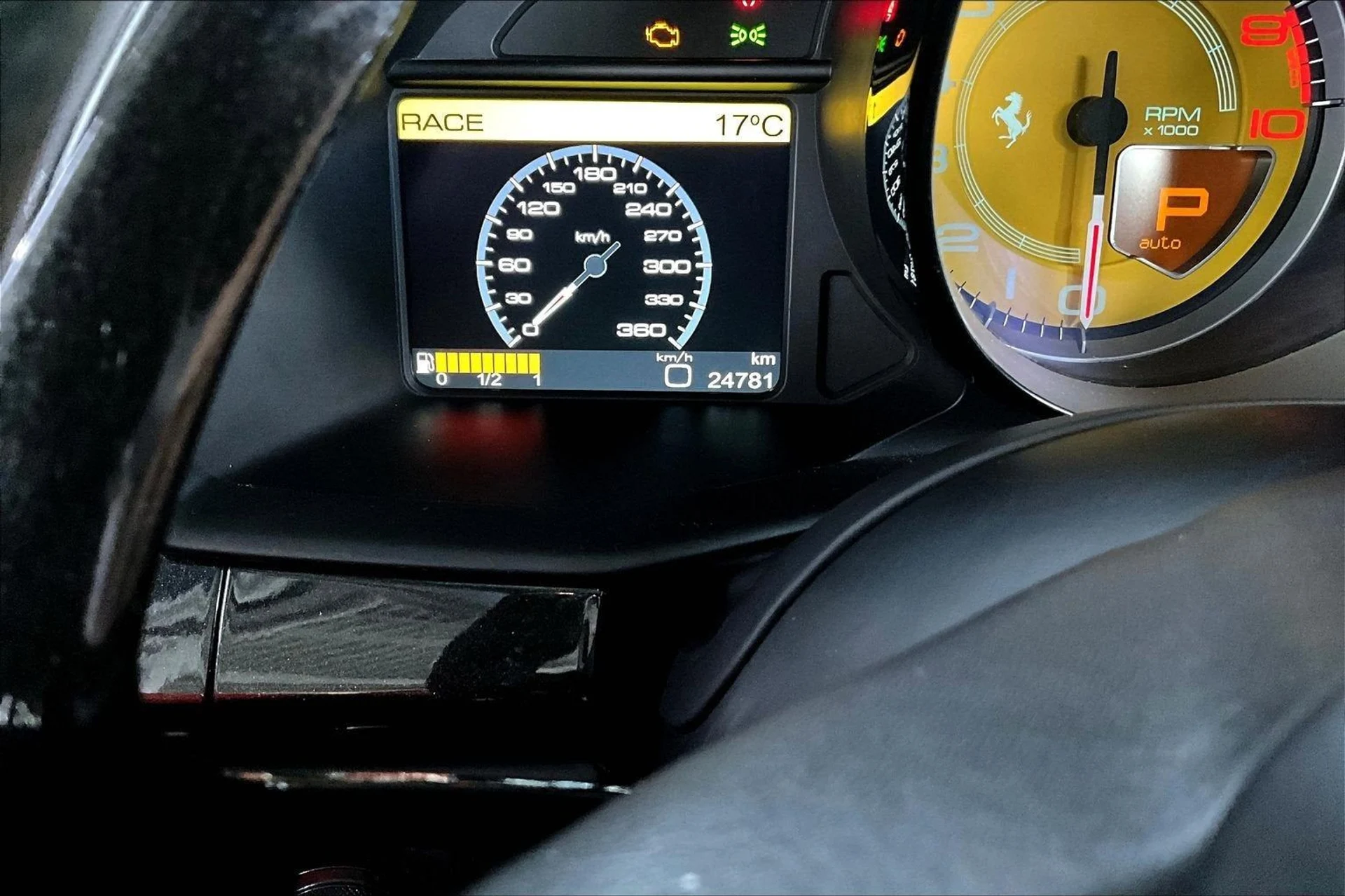 mph011_2584706872_b768337ac70341139a26d8b5843c2589_de03b661db