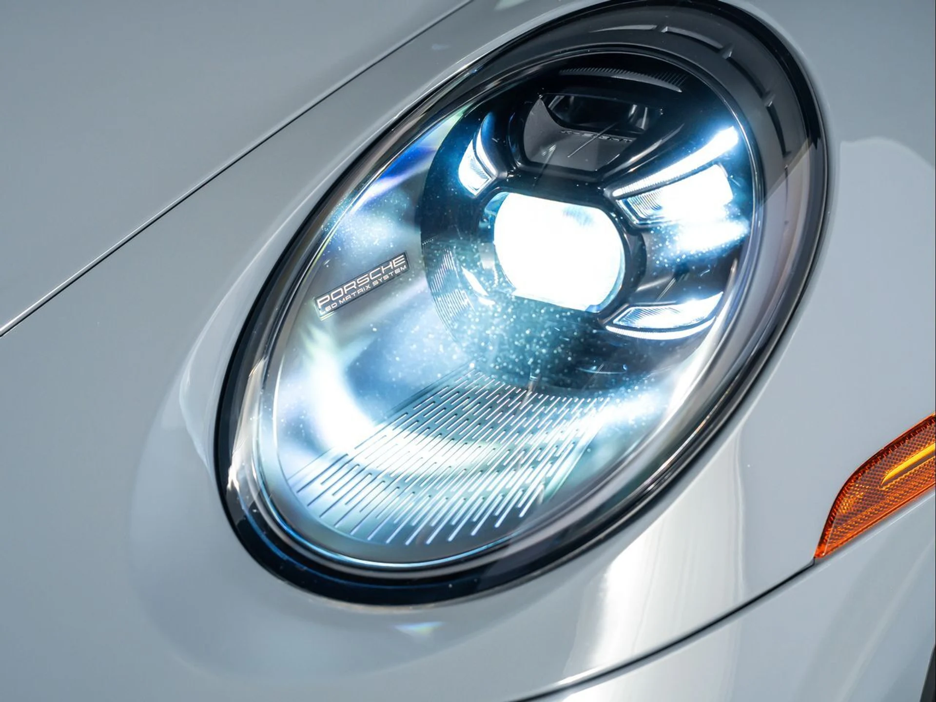 mph011_2585949132_eb4bab128cb6173f06103290342e35ff_bb9c6056b2