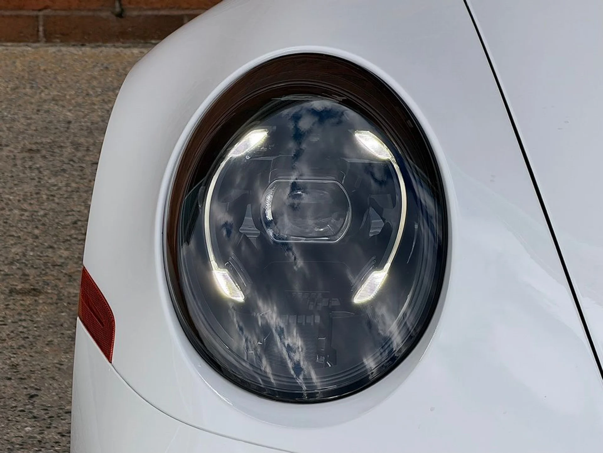 mph011_2603219161_7a7f936d1f3959f9aa38cacbef5e4497x_30dced73e2