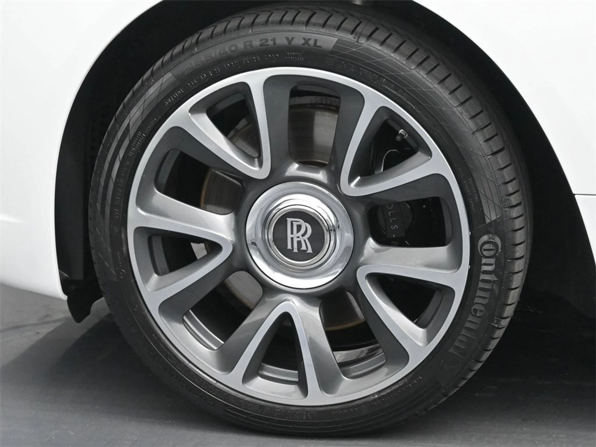 mph011_2605428404_7a15299c9074942d182eb0a1293ea720x_4a0d64e21b