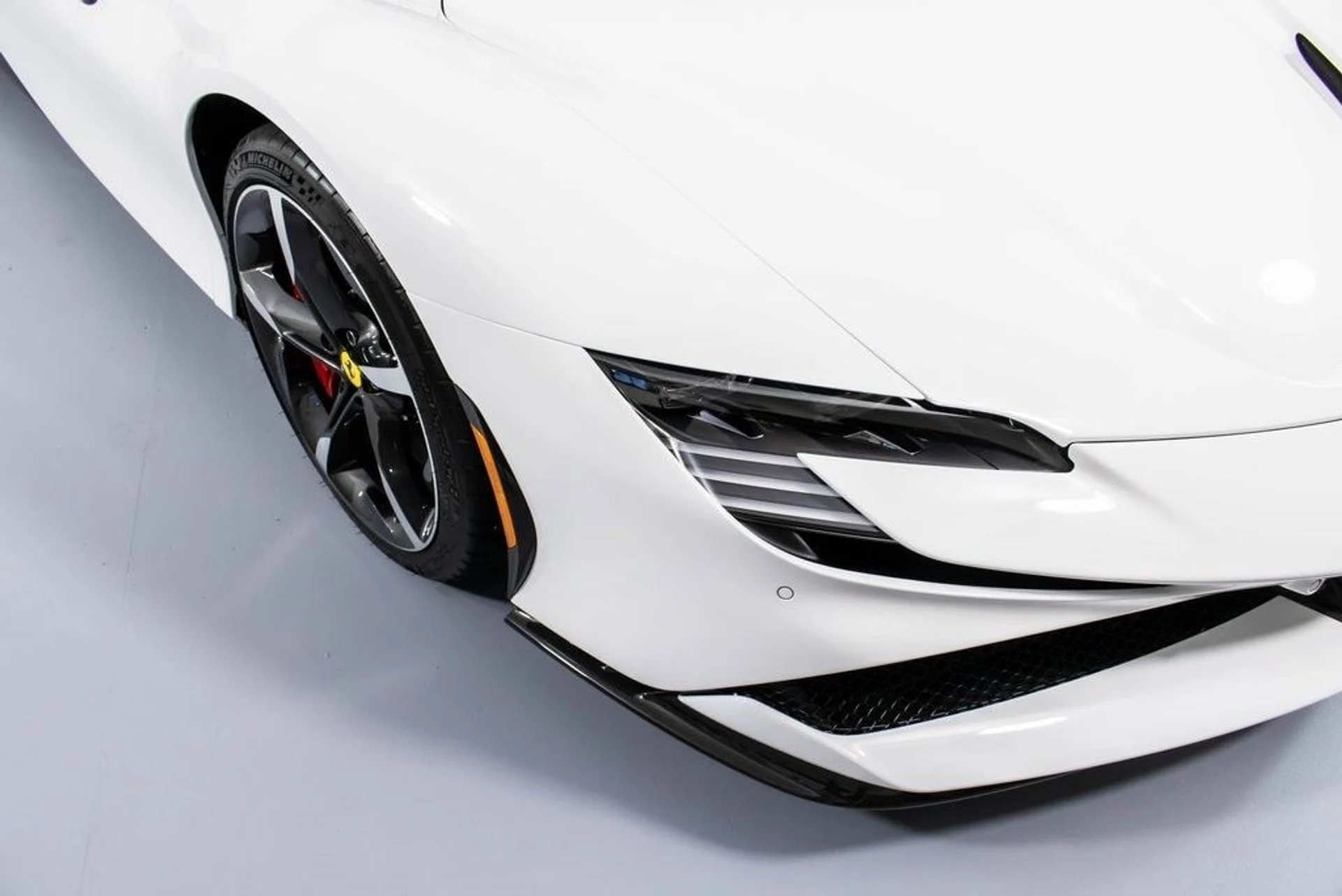 mph011_260693083_4eb00fee829ad67875d4f0aa950f8eafx_dc595dae9d