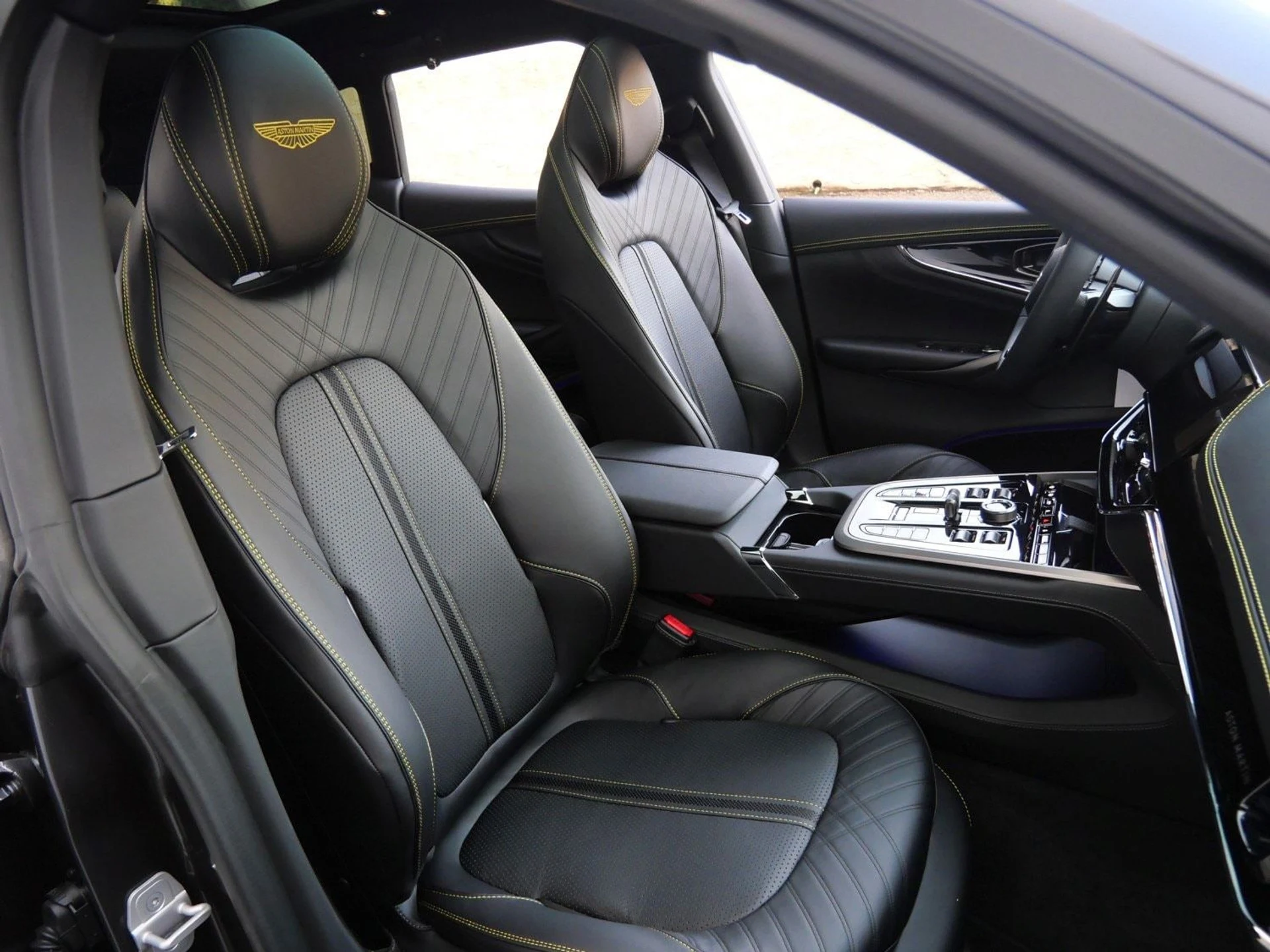 mph011_2610016890_14425acd9498b66d4b6ebf71fae925dbx_bcea316b44