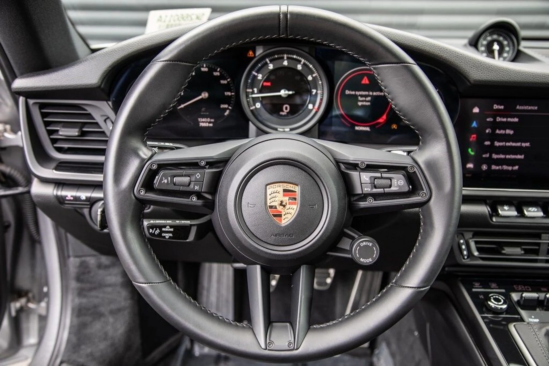 mph011_2610686931_9a37a5c8bb6224a58cfd92bf39bb9a41x_39f63dd7a8