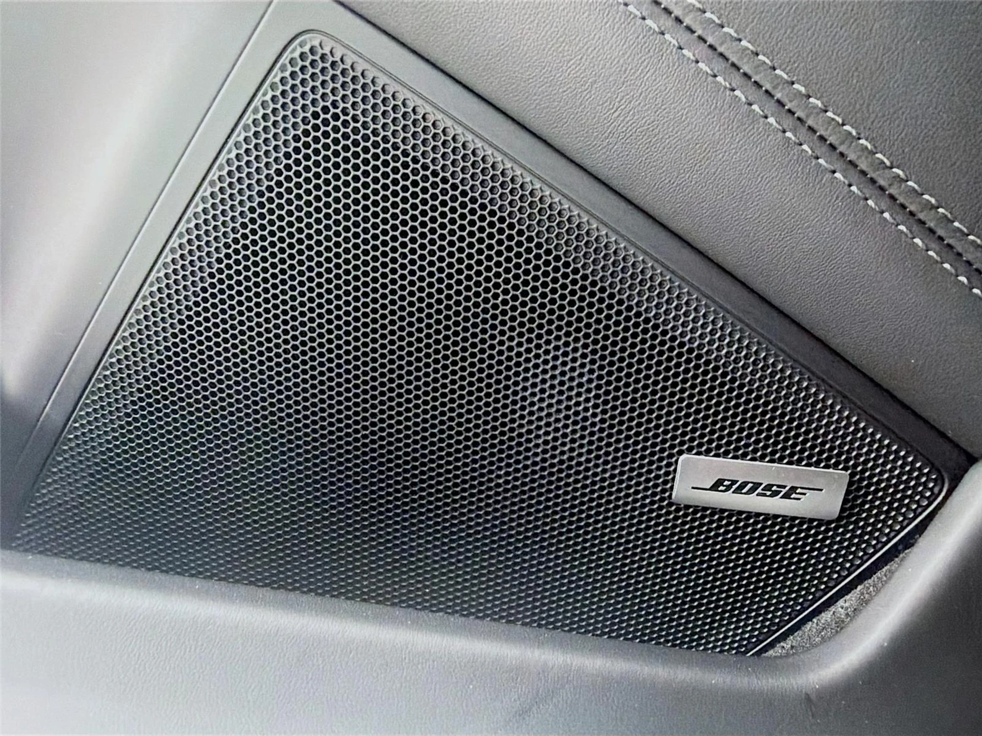 mph011_2612299517_a934234514e09038e7de0305a702ae78_c3f1dc069e