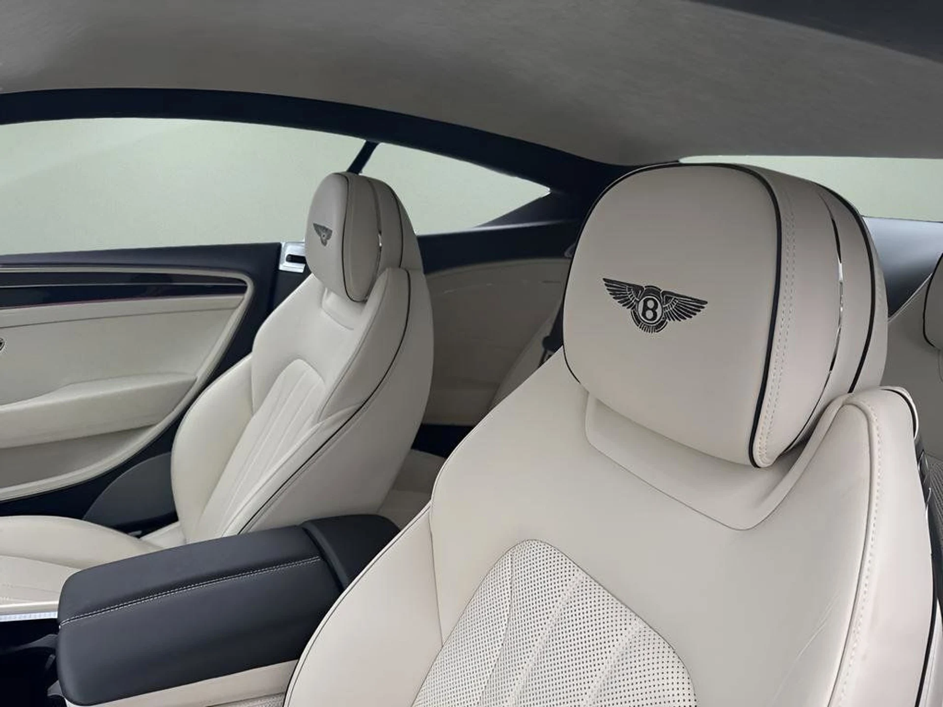 mph011_2614215737_f1945e5213564c478b6c4a3a85c924d9_7333e7e6c9