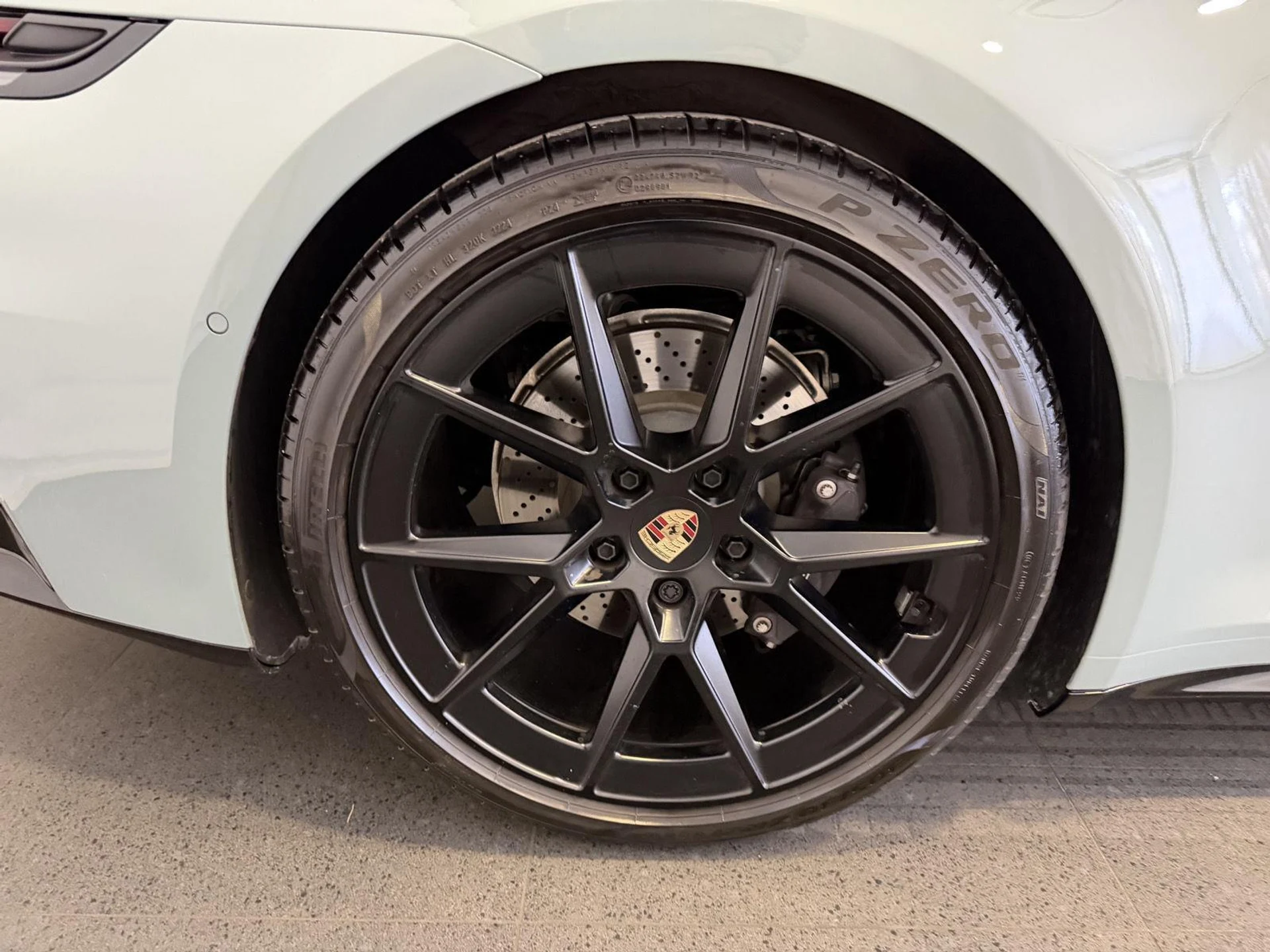 mph011_2619420897_1006c65f9522e667a6369564c131139ex_19ee99c333