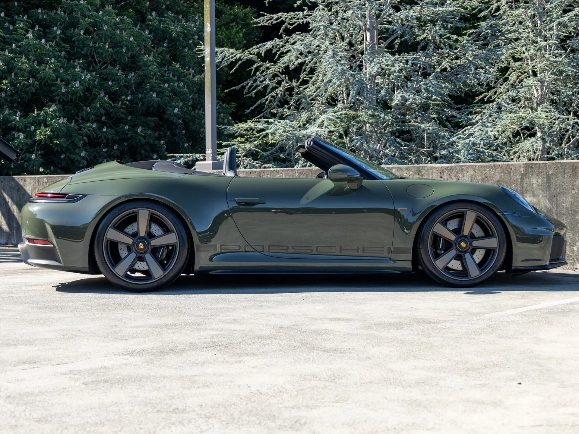 mph011_262243195_12_f5fe60ee40