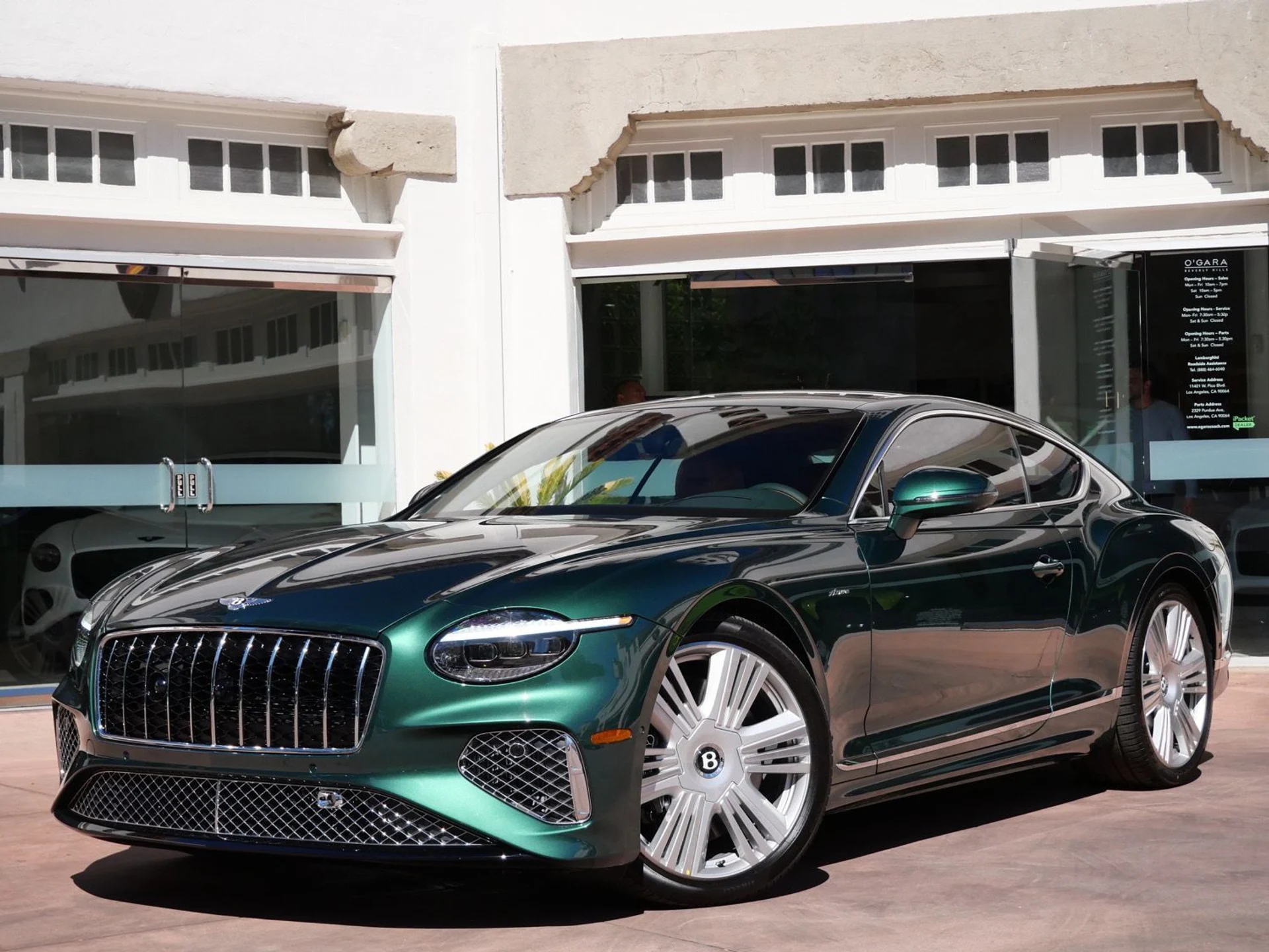 mph011_2631401288_5c8130ca4425d2021d4eab8b0f2b05cax_c7b02d4818