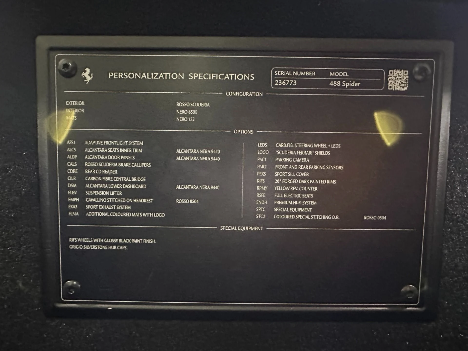 mph011_2641853196_Used_2018_Ferrari_488_Spider_1752615322_c37bd971e2