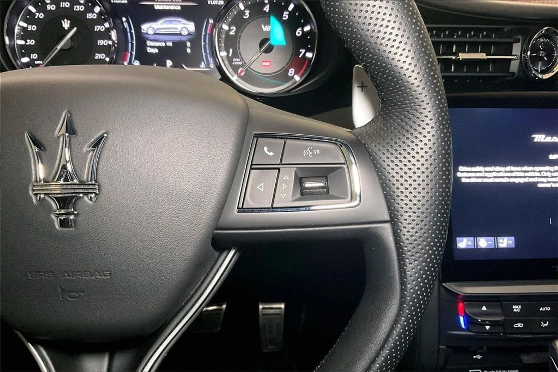 mph011_2643485216_9d93e81d83a5caa94165eeb8691a1f66x_eab521fb78