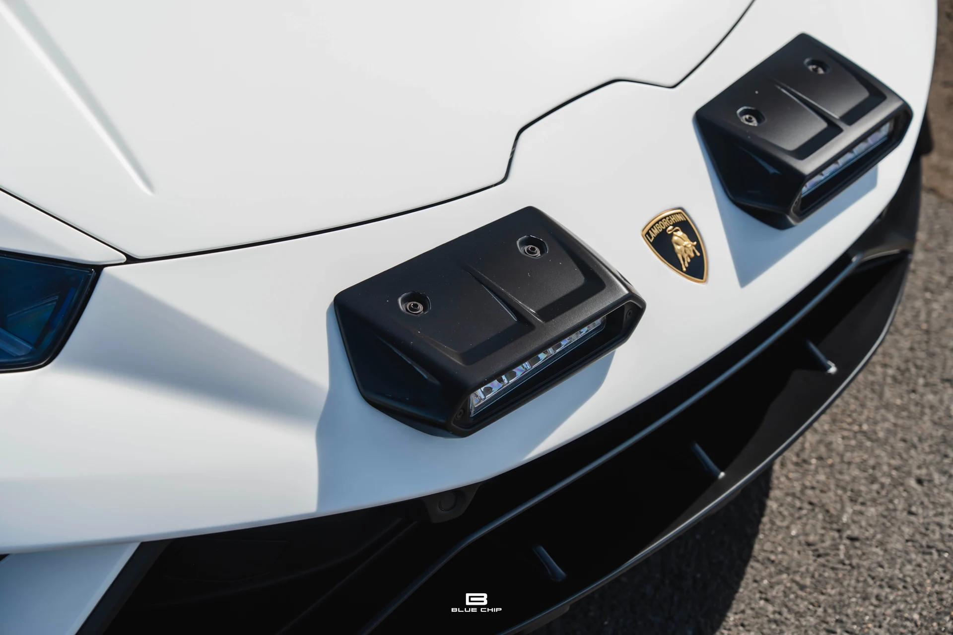 mph011_2646672454_6a31cfe614d337da8af9a7a3_2024_Lamborghini_Huracan_Sterrato_12_beec86814b
