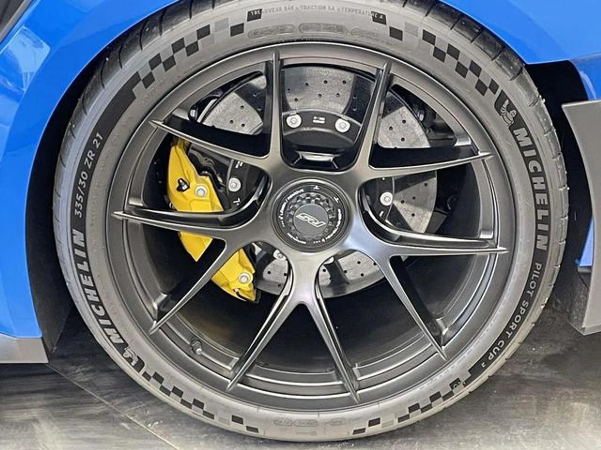 mph011_2648617850_f_L9_ER_A_Xy_Mqi_C_Eiispo92ug_K_U_111eed5877