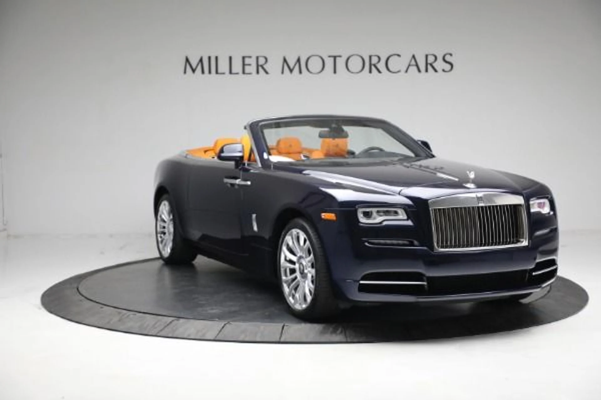 mph011_2650135787_Used_2020_Rolls_Royce_Dawn_d66bbb081b