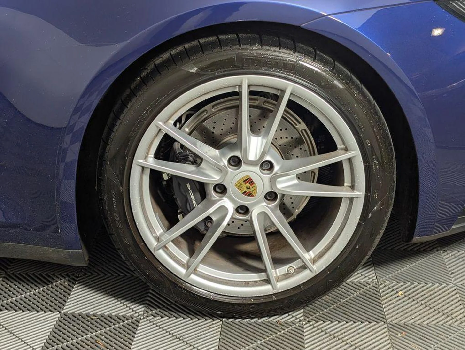 mph011_2651427272_Kcoxk_Wvegl2d_Jjz2_Obs9_YGMD_k_E_5a8fe4d000