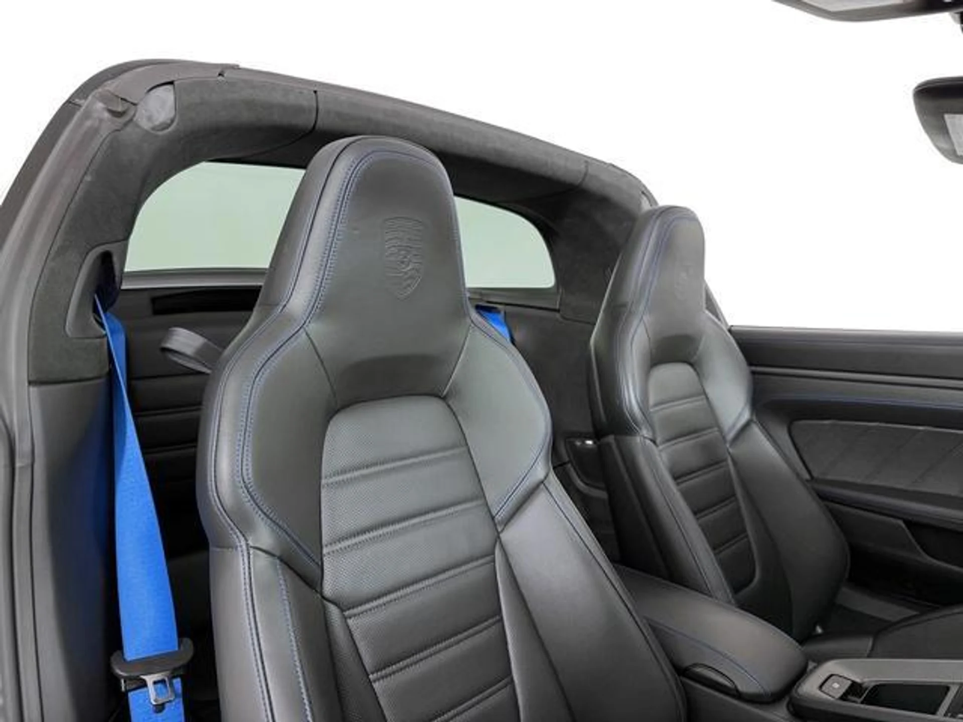 mph011_2651963681_Me_B6fhe_R_Vfs24o_QV_Fjerpn_O_Nt_ZE_ad05fb321b