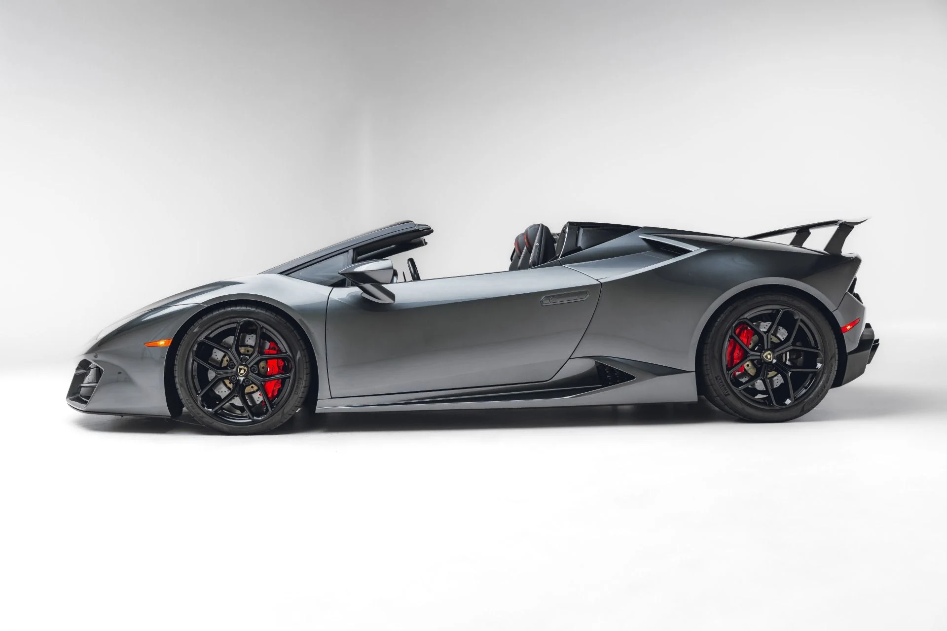 mph011_2653587746_Used_2017_Lamborghini_Huracan_LP_580_2_Spyder_1781555610_730b321795