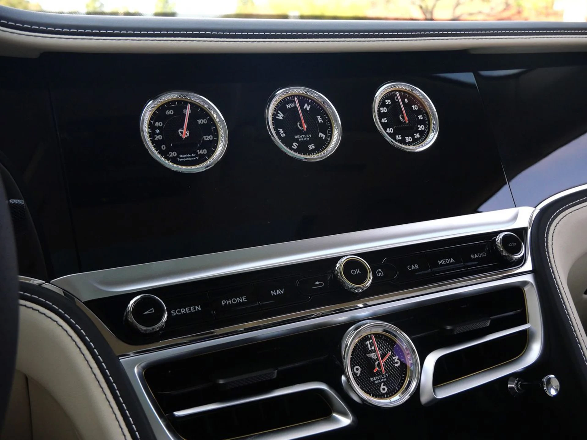 mph011_2654431751_4fc7c77bb318bc27b7e47083916c539bx_d840f8d78e