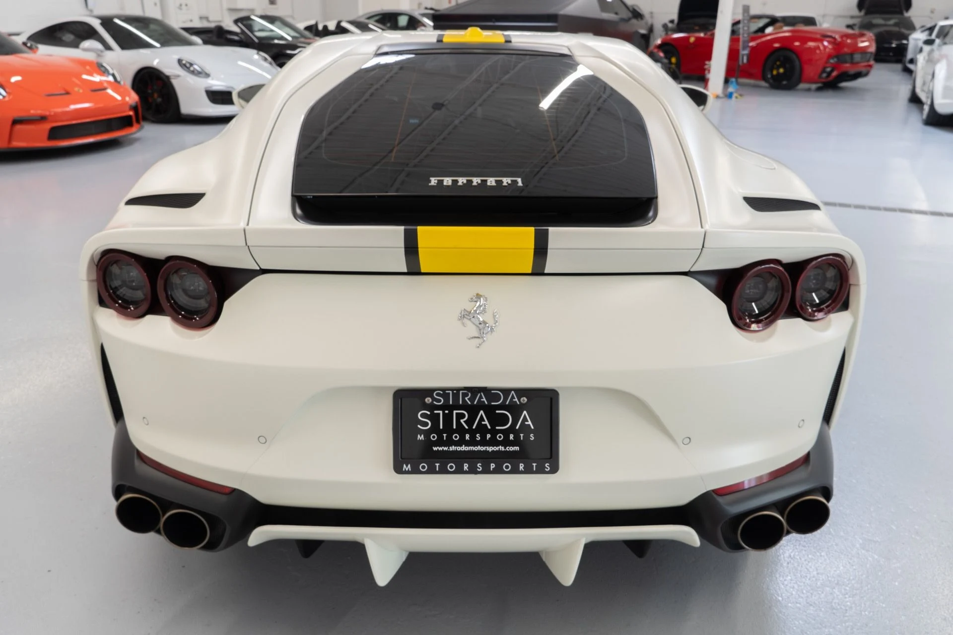 mph011_2658050359_Used_2020_Ferrari_812_Superfast_1757714872_86a2b200f9