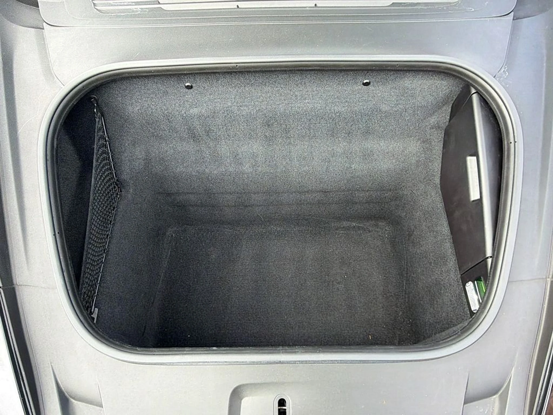 mph011_266129111_c9a94440d8831b61a04022c46010fcc9x_8a2bb052e6