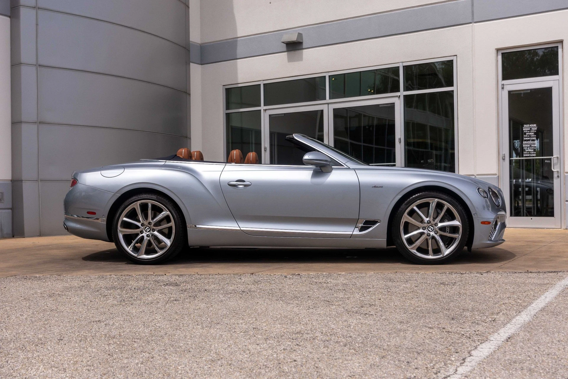 mph011_266444545_Hi_Tech_Luxury_Imports_LLC_SCBDG_4_ZG_5_PC_006635_image_11_8db681dbb1