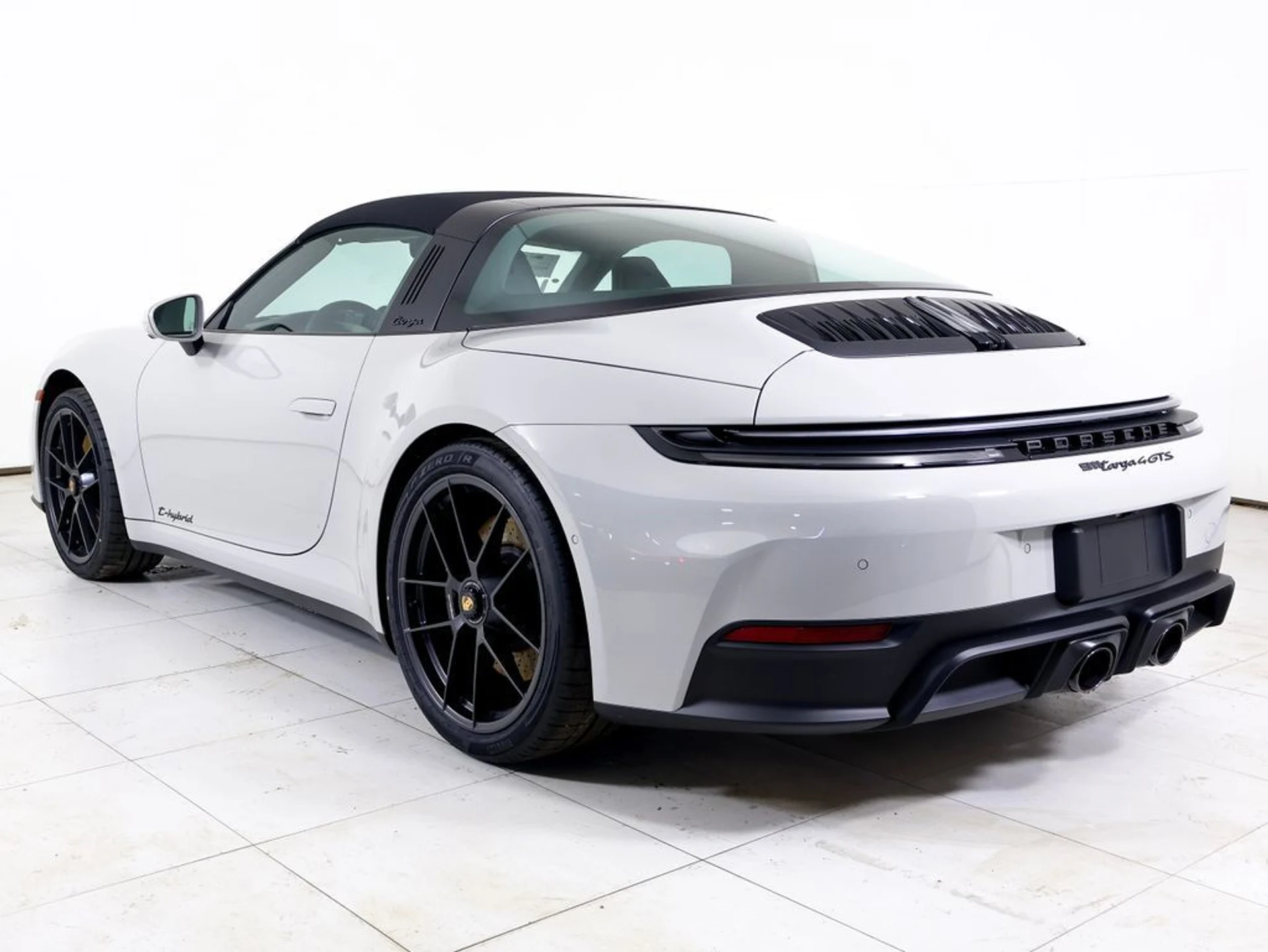 mph011_2668279851_9a3eb4b505211cd95f6b251f45dfa5e3x_f7319b86b6