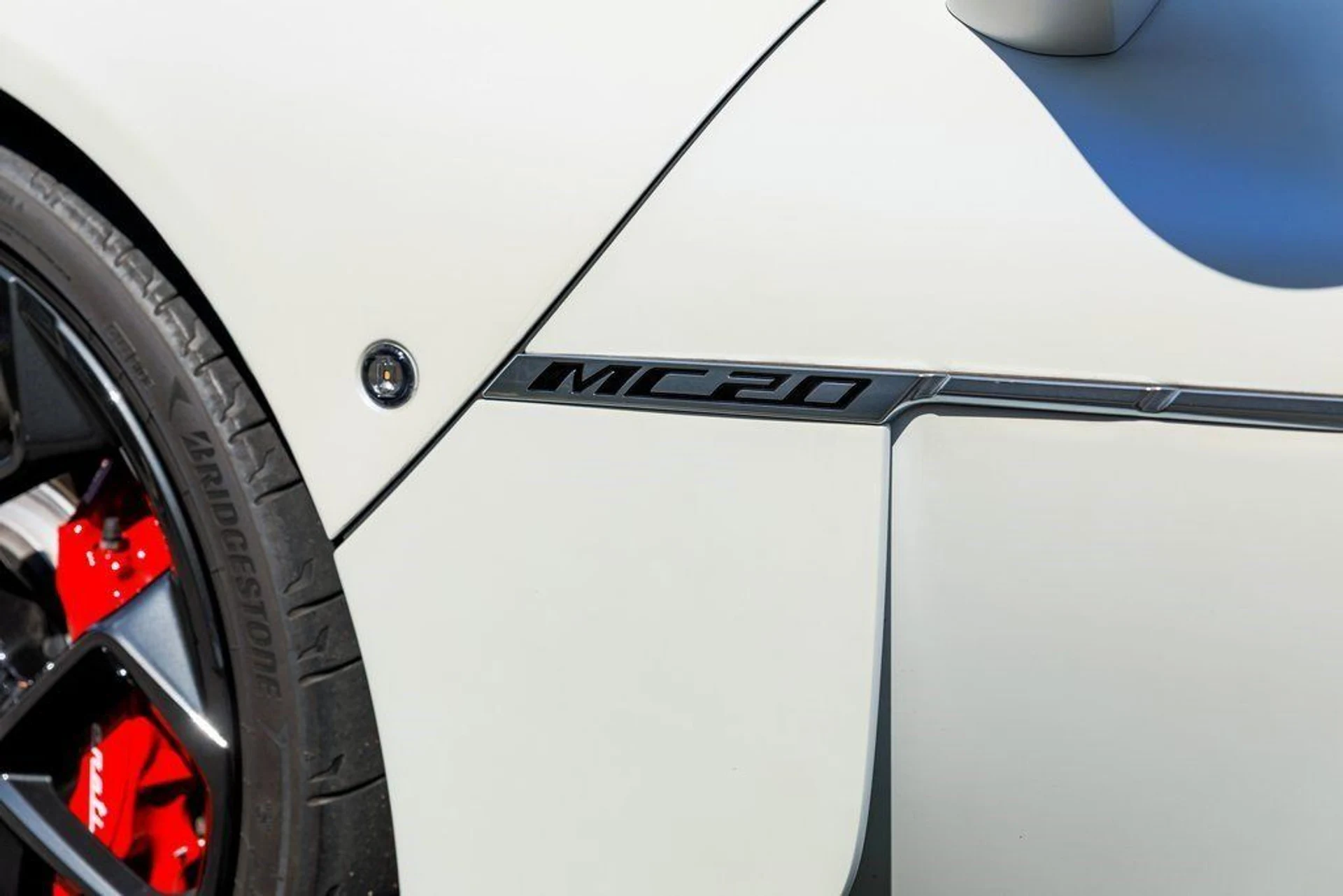 mph011_2672271062_12538f3542470ff152612e5992380e10_f044230598