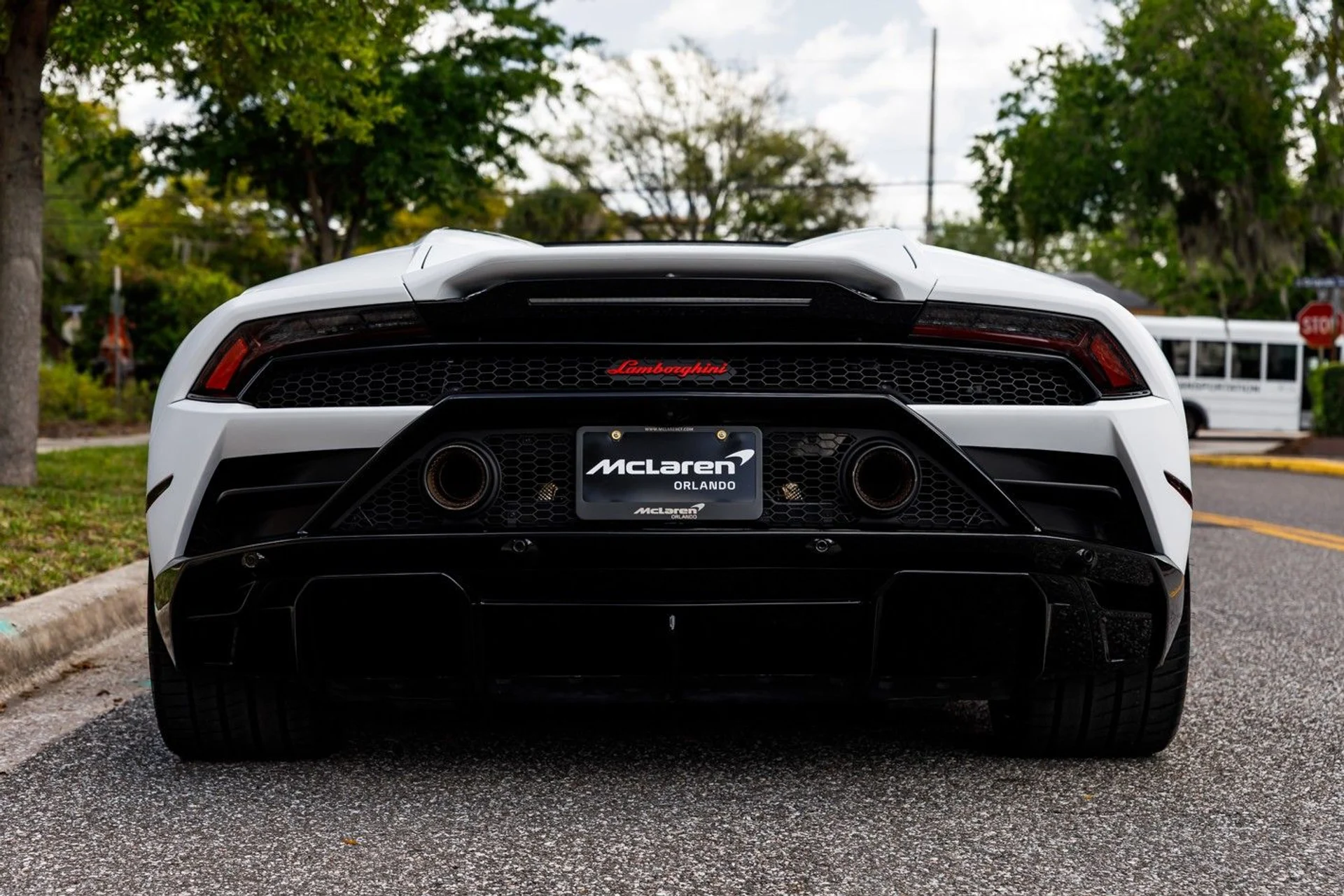 mph011_2677917852_665_p12_l_39a7834339