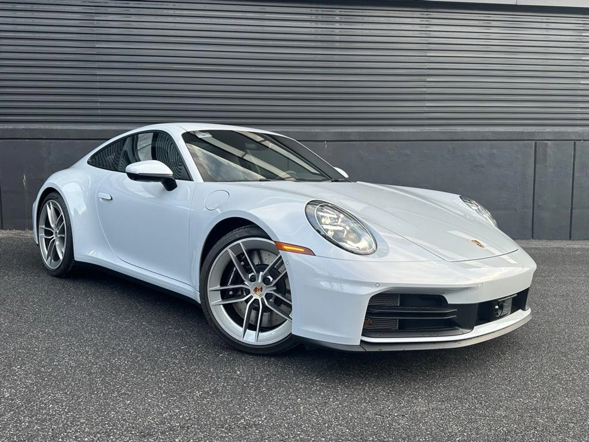 mph011_2682817987_D9om6_Q358_Fx_Yibx6_RWW_3xx_J0_DI_142adf7e38