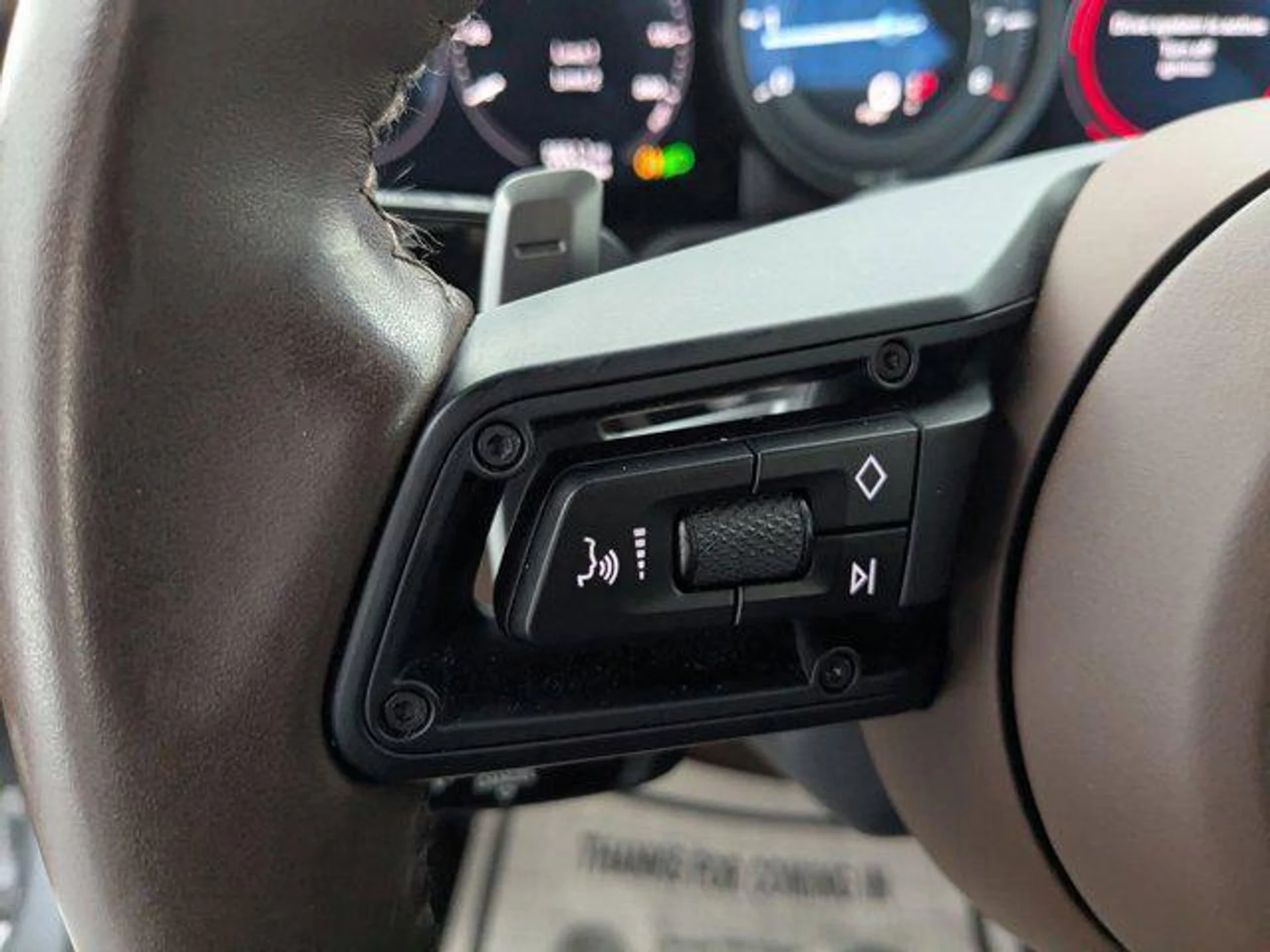 mph011_2687734112_P_Dt_Hvgyno_MFJ_Ei7kl_Fudcf_T_lc_005588756d