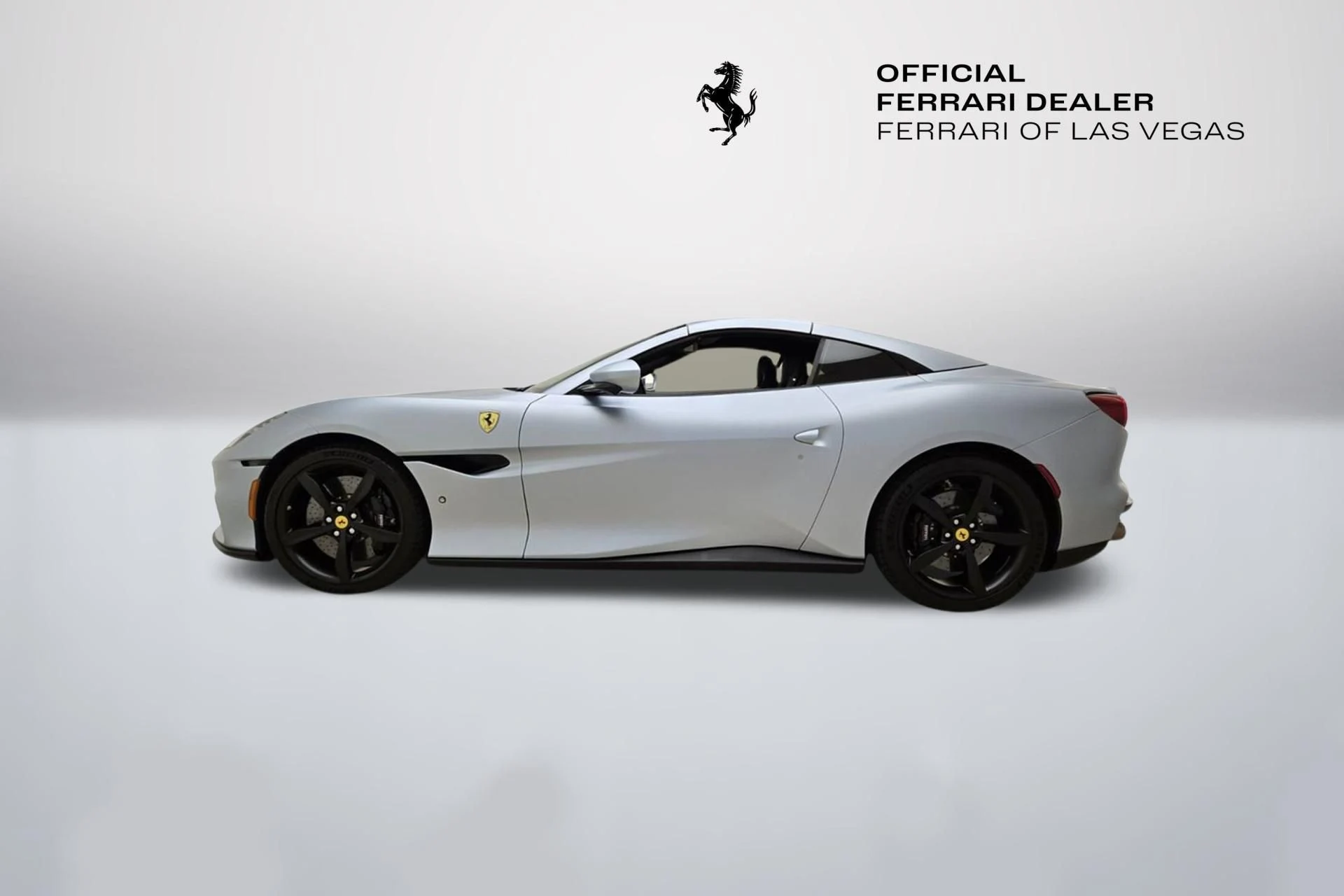 mph011_2688365837_Used_2022_Ferrari_Portofino_M_1771611766_1e30594ad9