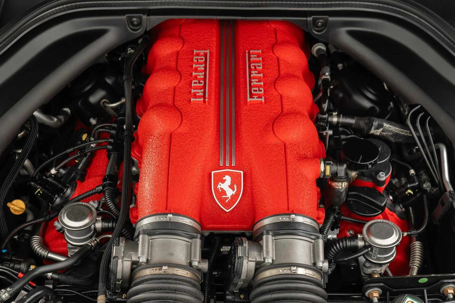 mph011_2688830585_Used_2012_Ferrari_California_Low_Miles_Carbon_Steering_Wheel_Daytona_Seats_Scuderia_Shields_1756150116_212df71c2d