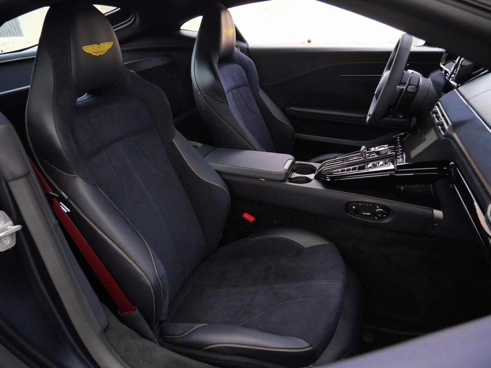 mph011_2695835348_e3c2cc13521b79b41f8c39311f4d5c41x_d5ca110fd1