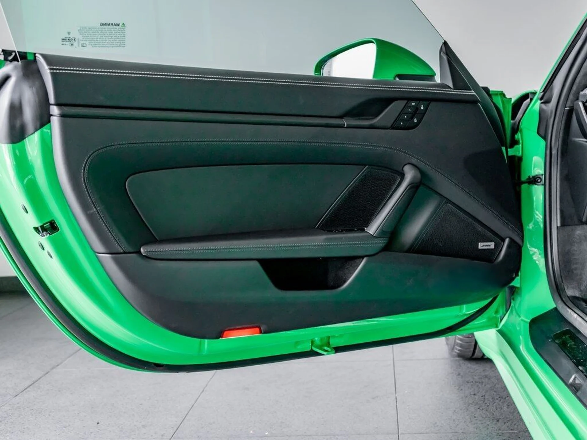 mph011_2698514566_e905b096dcb32ff2a92cb602e9e4a170_e201569169