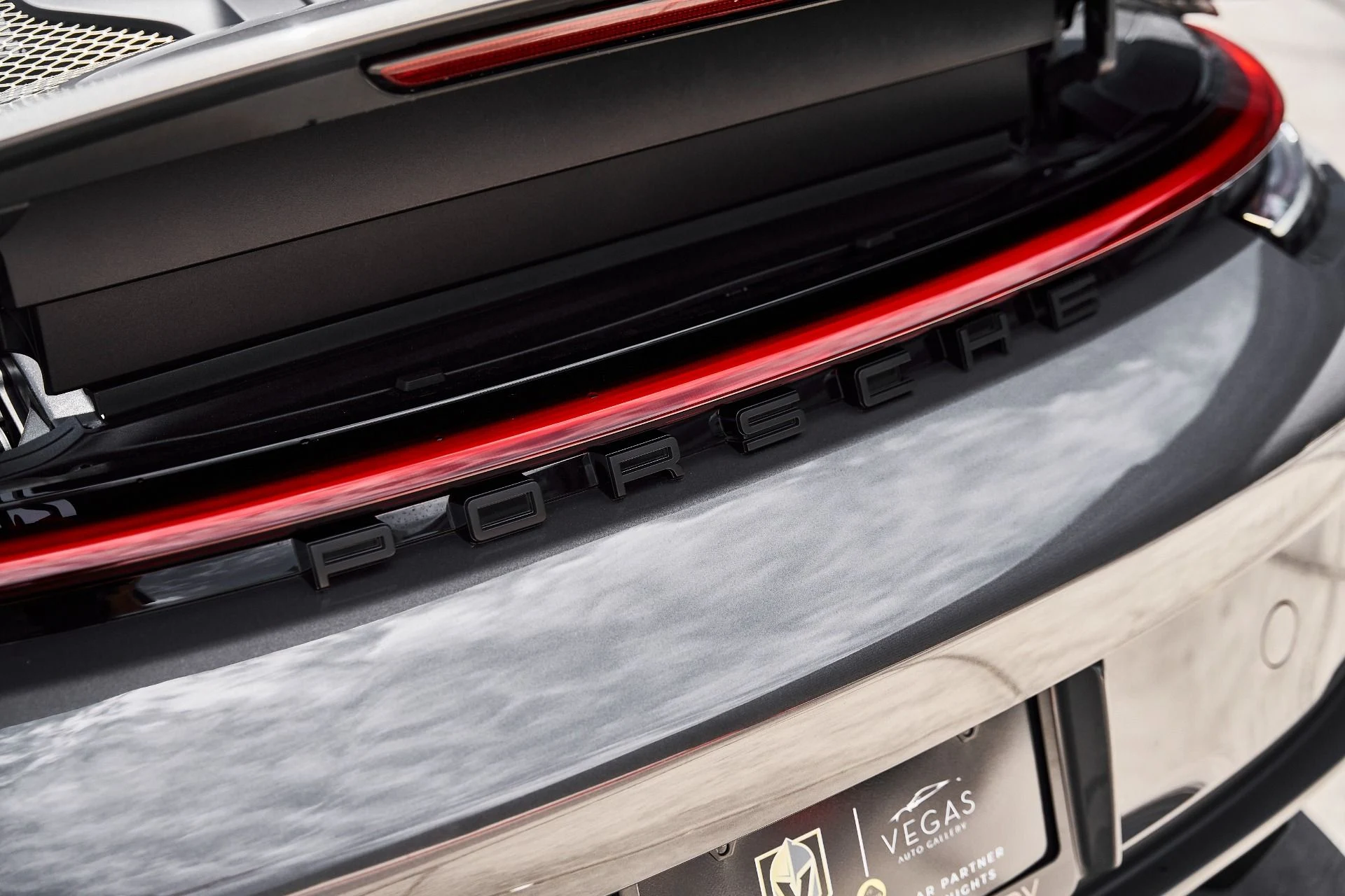 mph011_2699799810_Used_2022_Porsche_911_GT_3_1778712484_5d918a721c