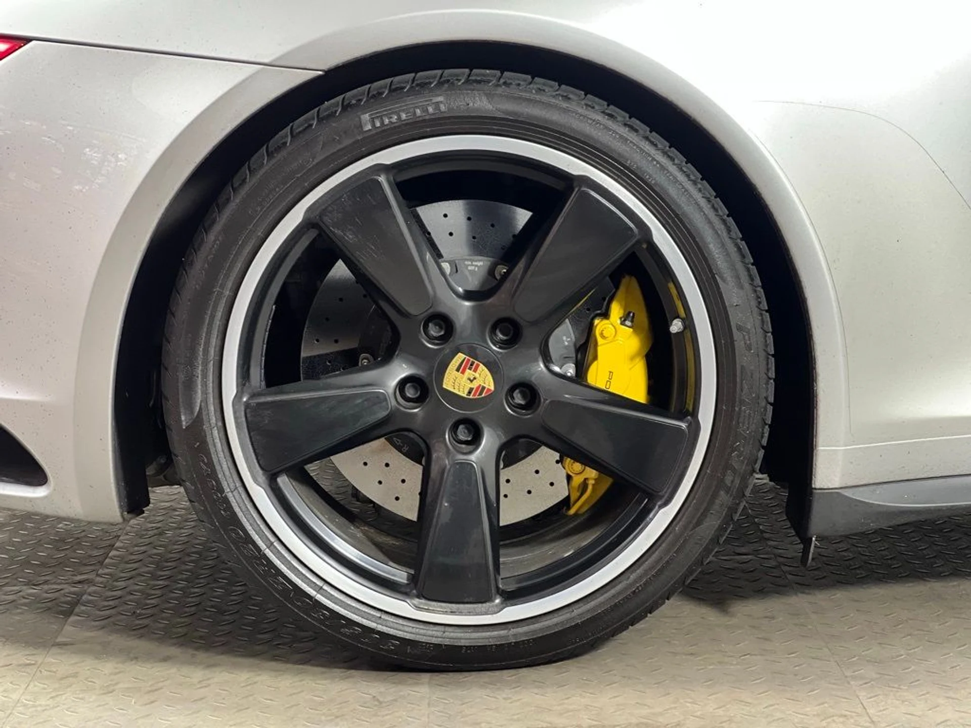 mph011_2702542356_63d5b086201126758a4a6b4abc3921c0_4f99385bc7