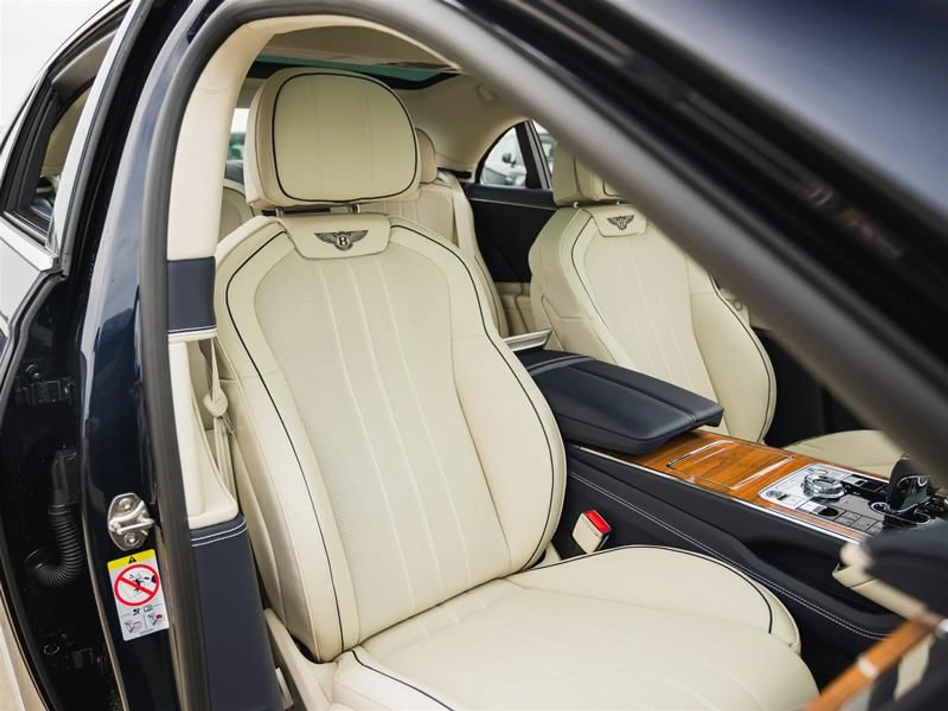 mph011_2711307964_mblsucdn_b7c12bf80f