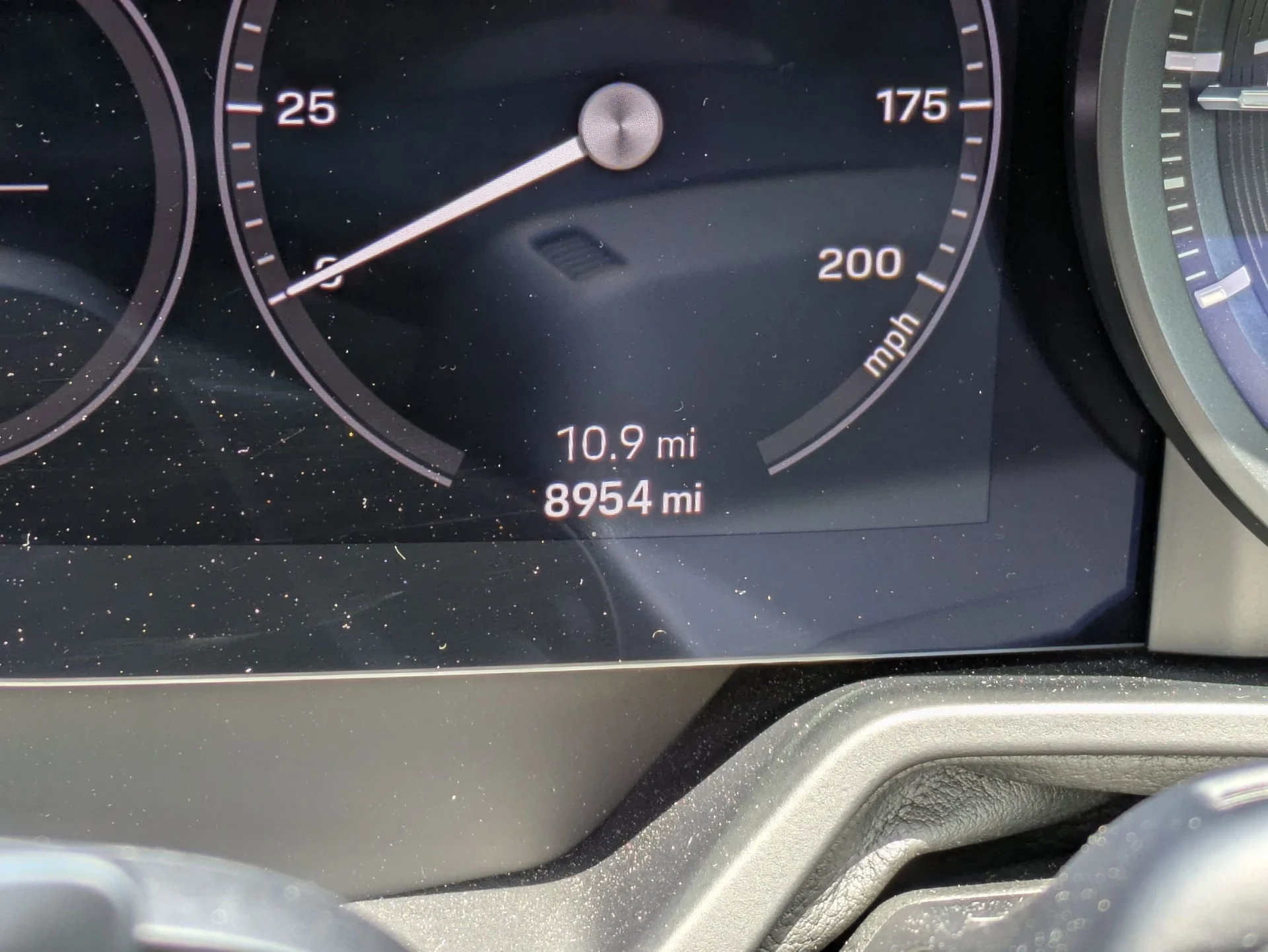 mph011_2720401332_a769b2a41a77e4c48be7f8800d720715x_49af1d72fb