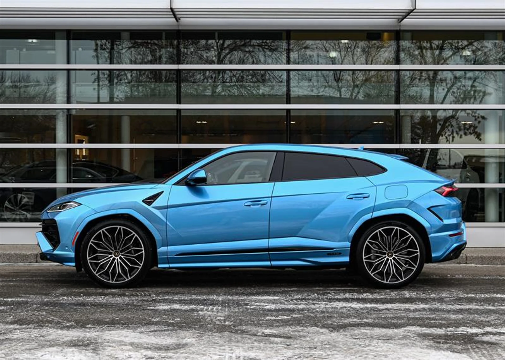 mph011_2722464447_11367502_1593883720_4bbca31136