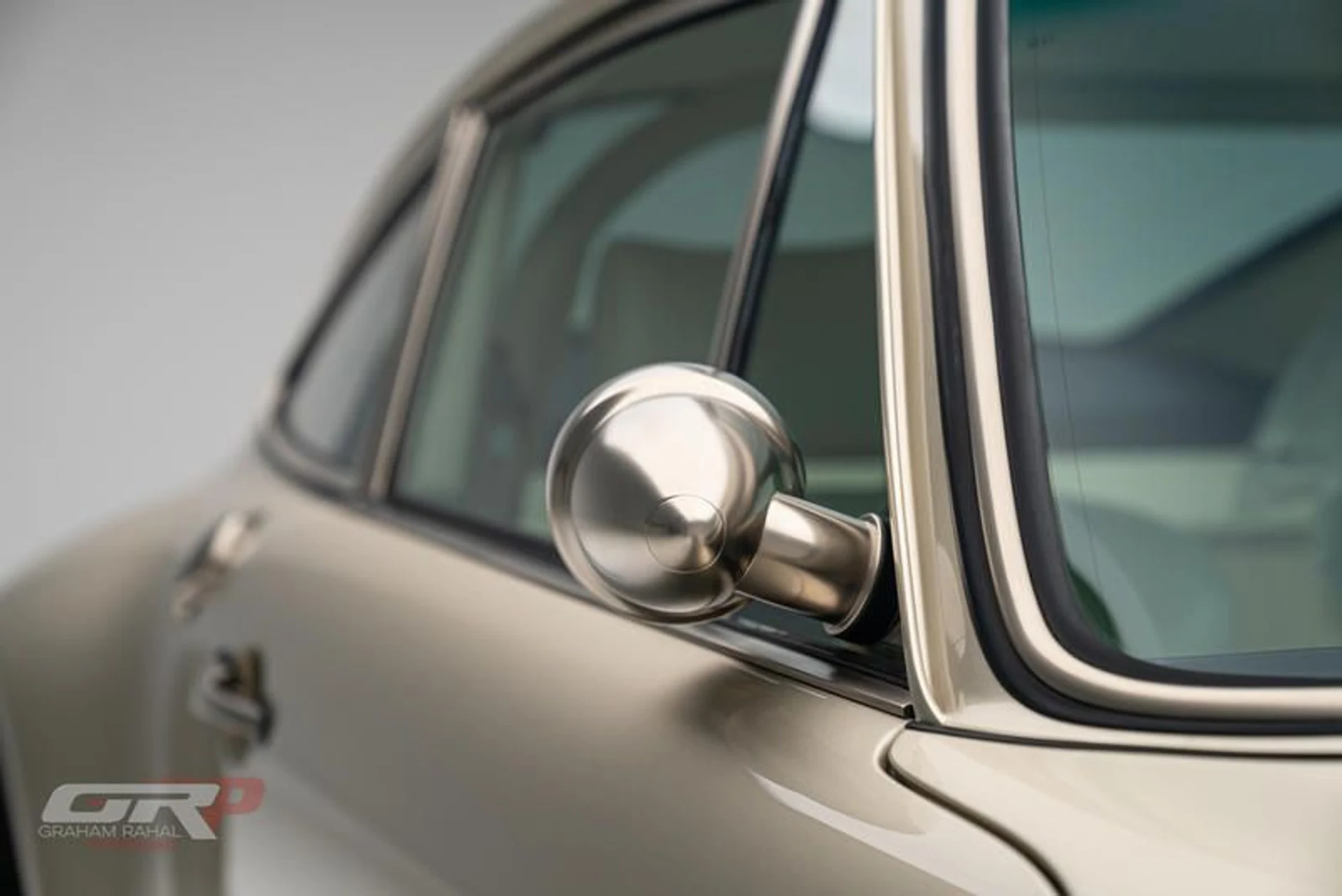 mph011_2725001941_338_AB_0_A1_1_A33_451_B_97_C5_22_C65_E4_F477_F_dc85f5af31