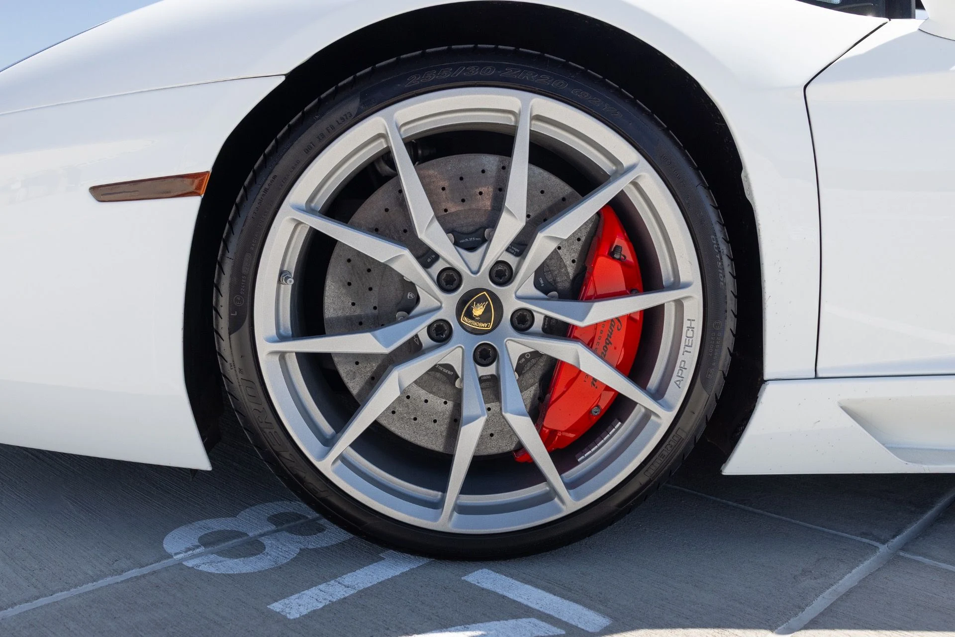 mph011_2726805073_Used_2015_Lamborghini_Aventador_LP_700_4_1785451056_89679adbc4